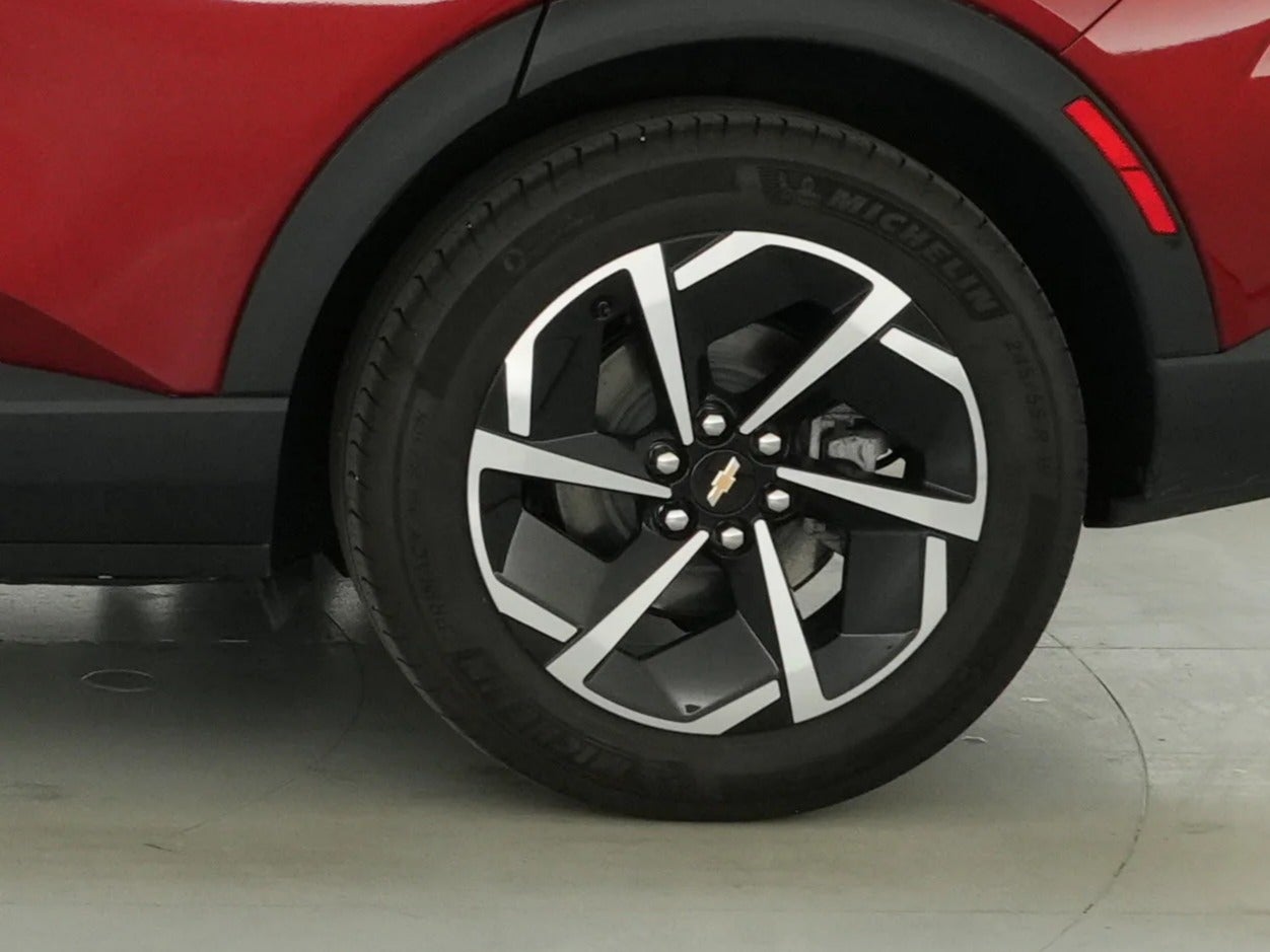 2025 Chevrolet Equinox EV 1LT - Photo 12