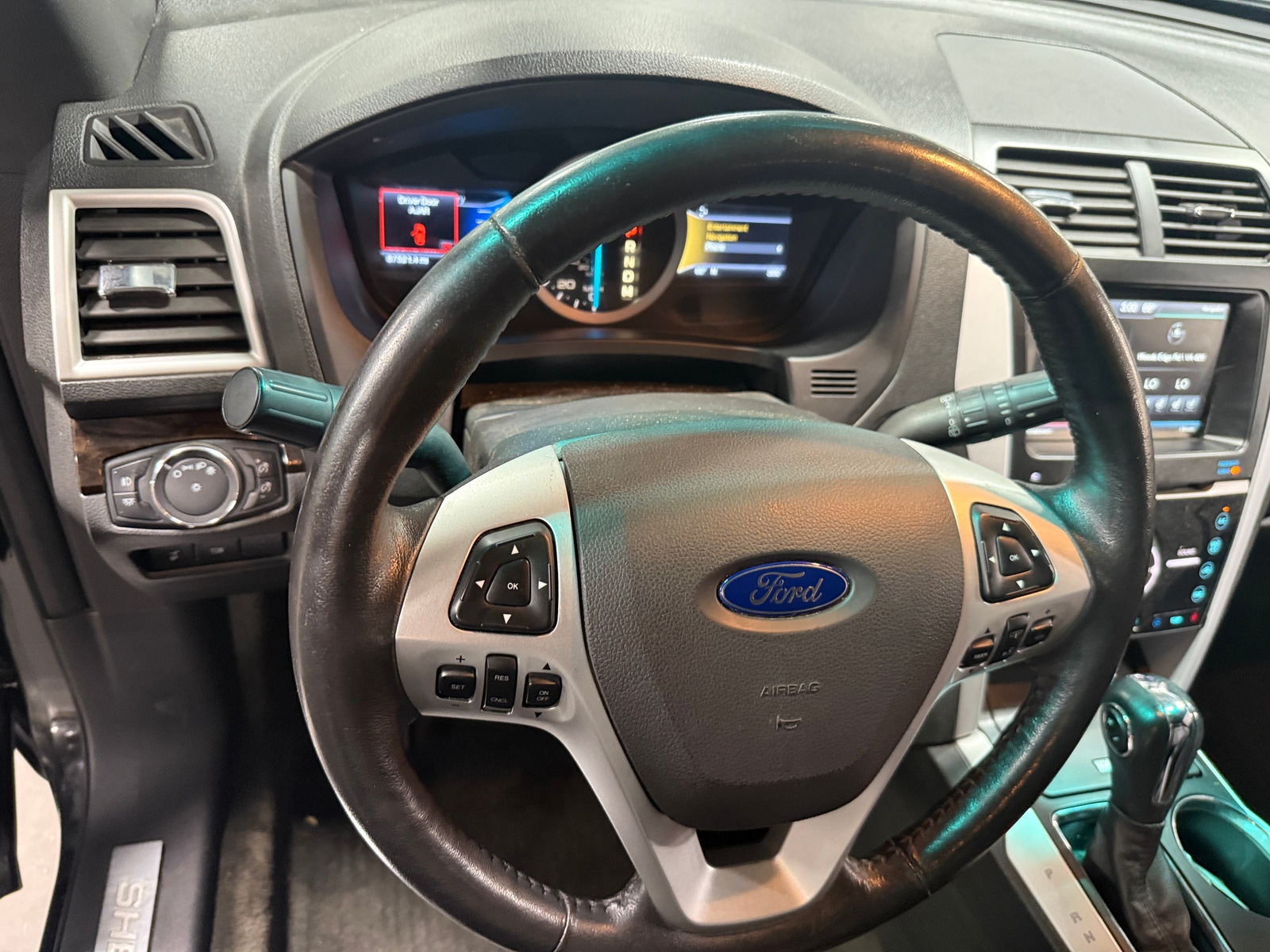 Thumbnail: 2014 Ford Explorer - 4