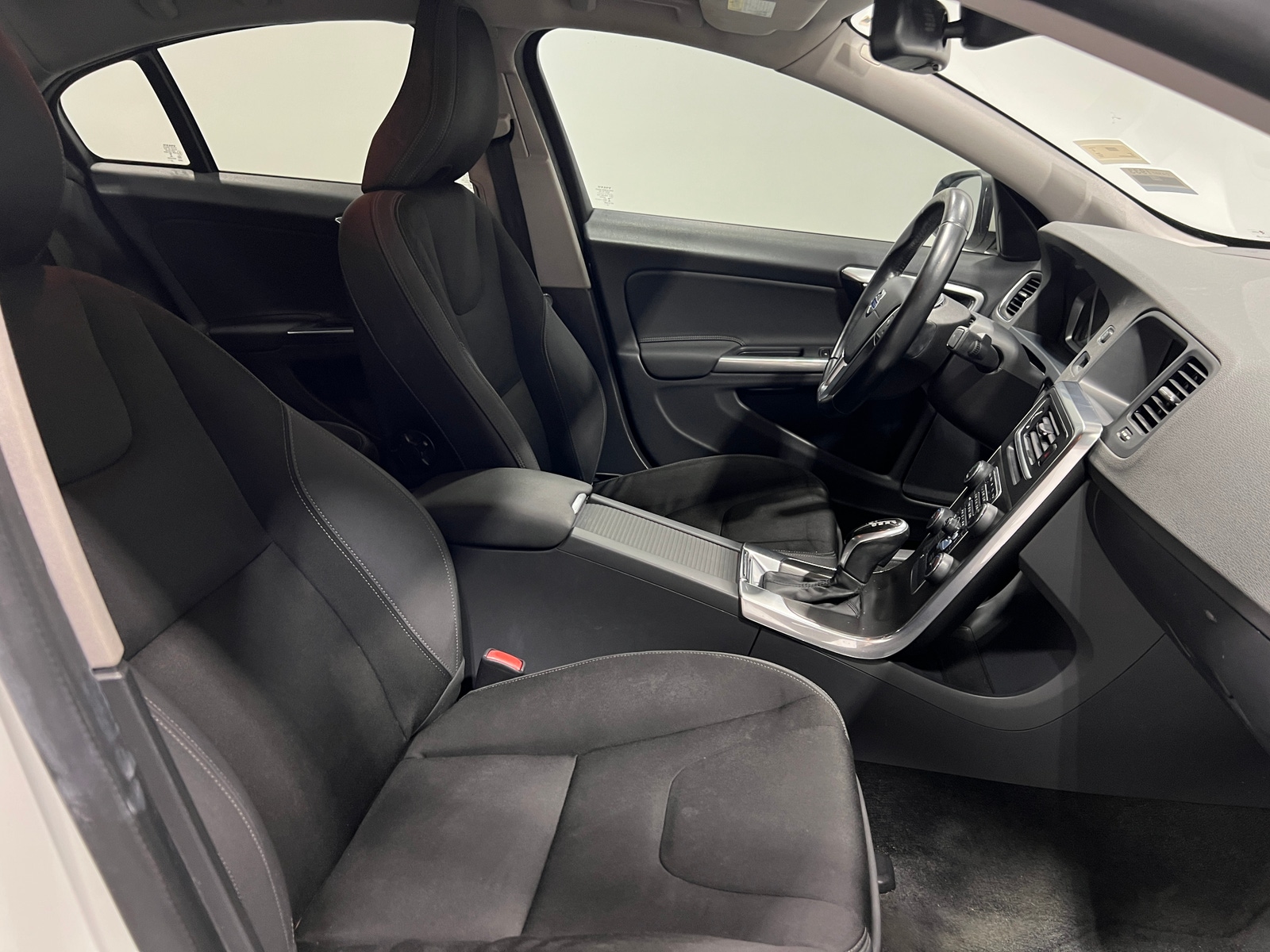 Thumbnail: 2014 Volvo S60 - 2