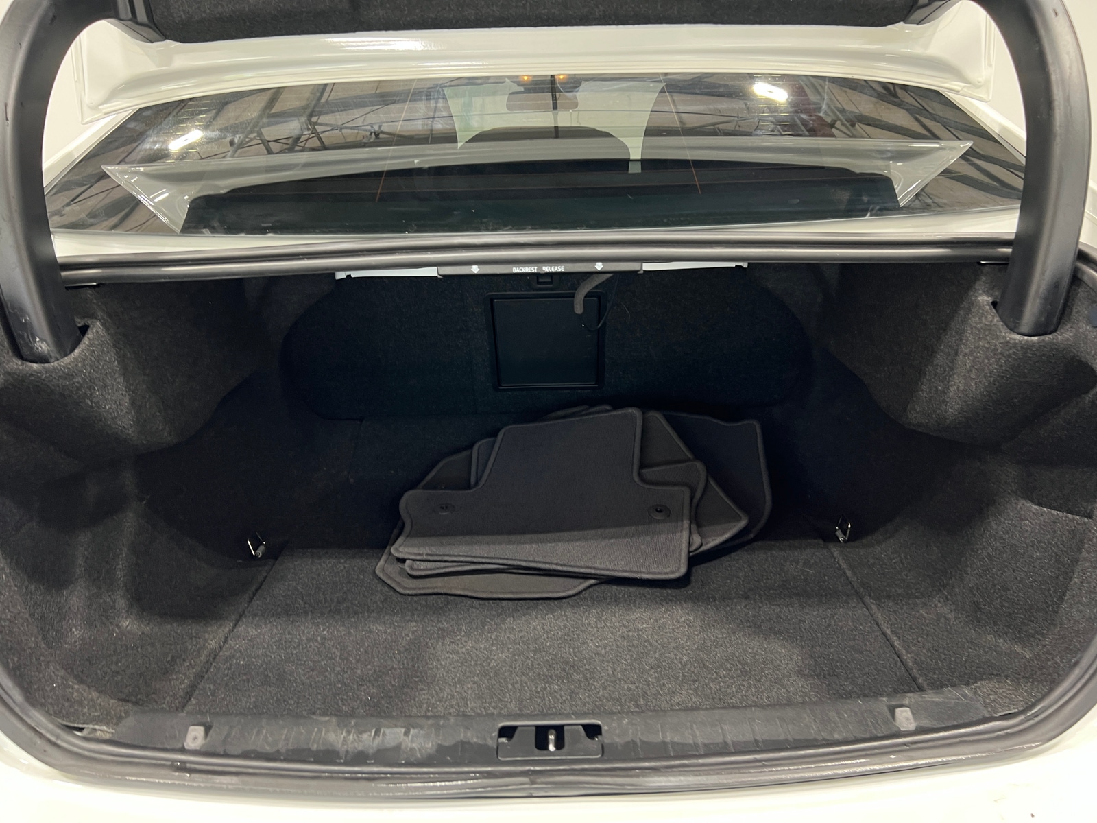 Thumbnail: 2014 Volvo S60 - 7