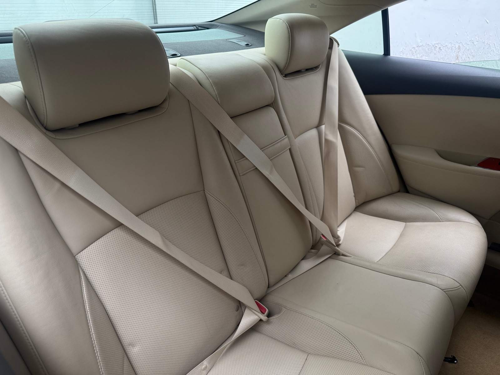 Thumbnail: 2011 Lexus ES - 5