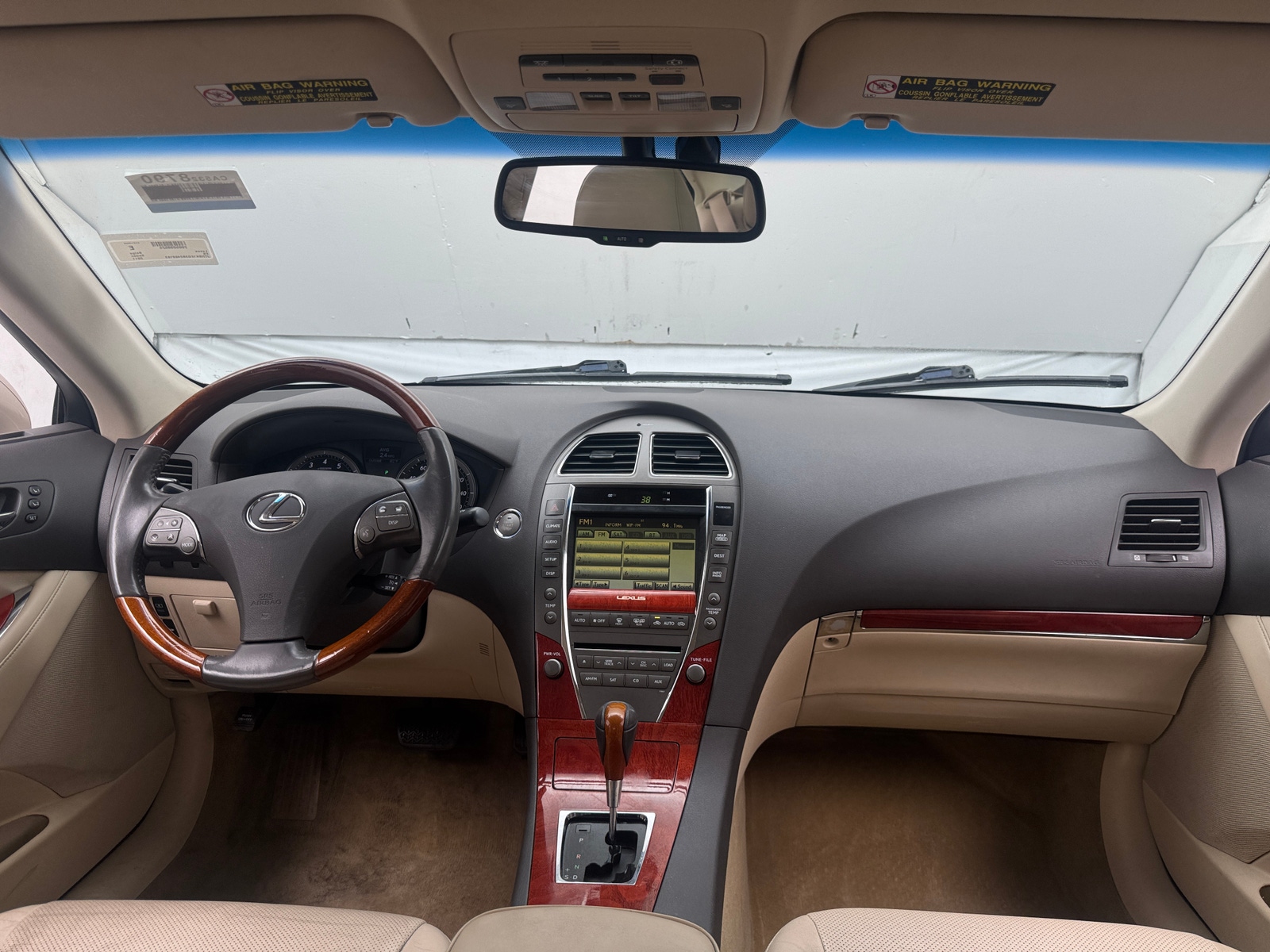 Thumbnail: 2011 Lexus ES - 2