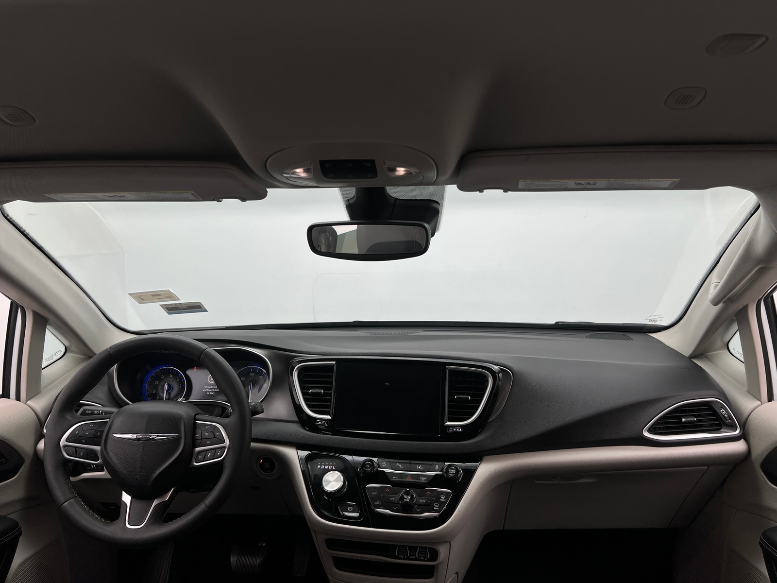 Thumbnail: 2024 Chrysler Pacifica - 2