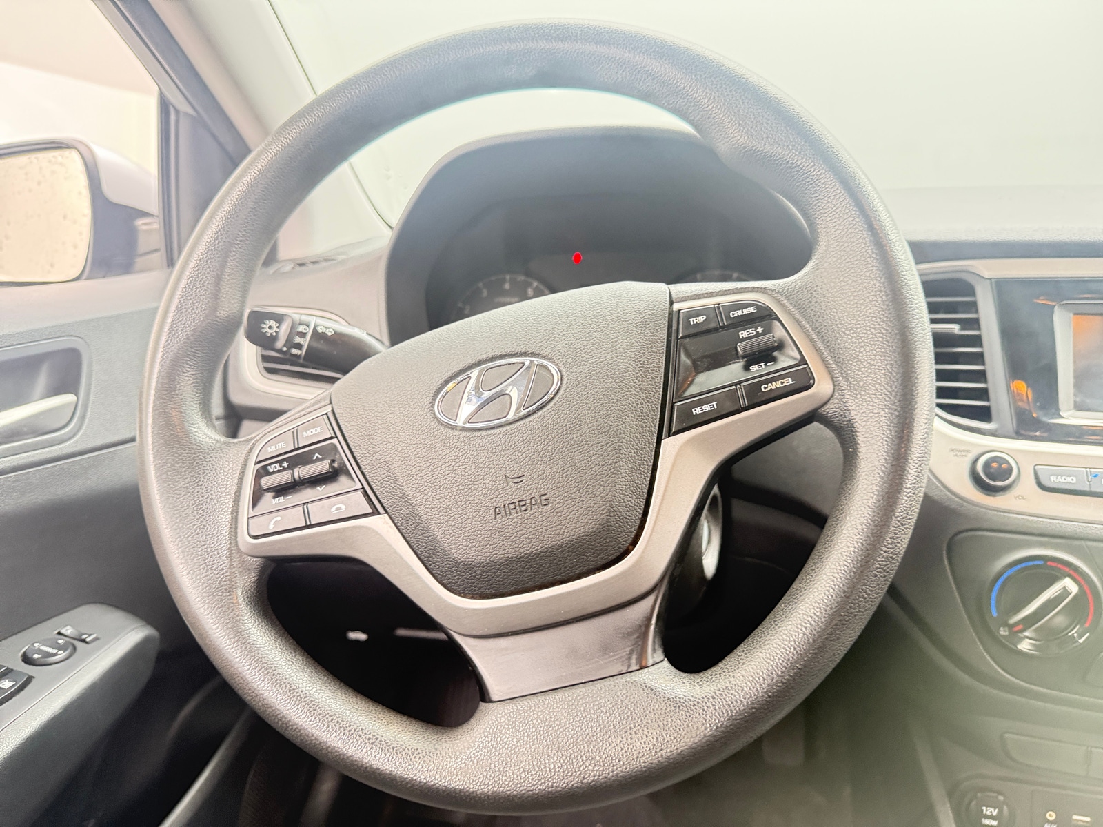 Thumbnail: 2020 Hyundai Accent - 5