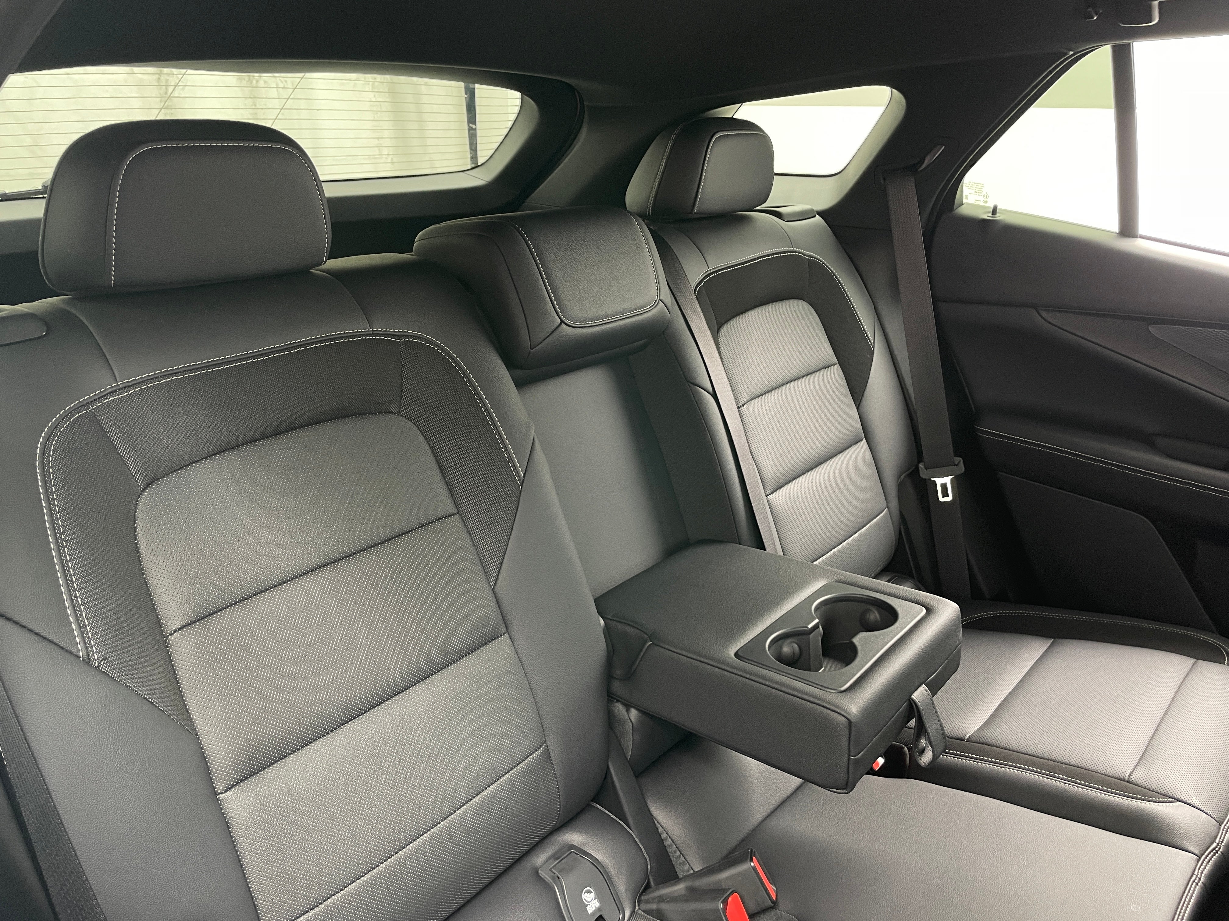Used 2024 Chevrolet Blazer EV LT with VIN 3GNKDBRJ6RS288902 for sale in Pewaukee, WI