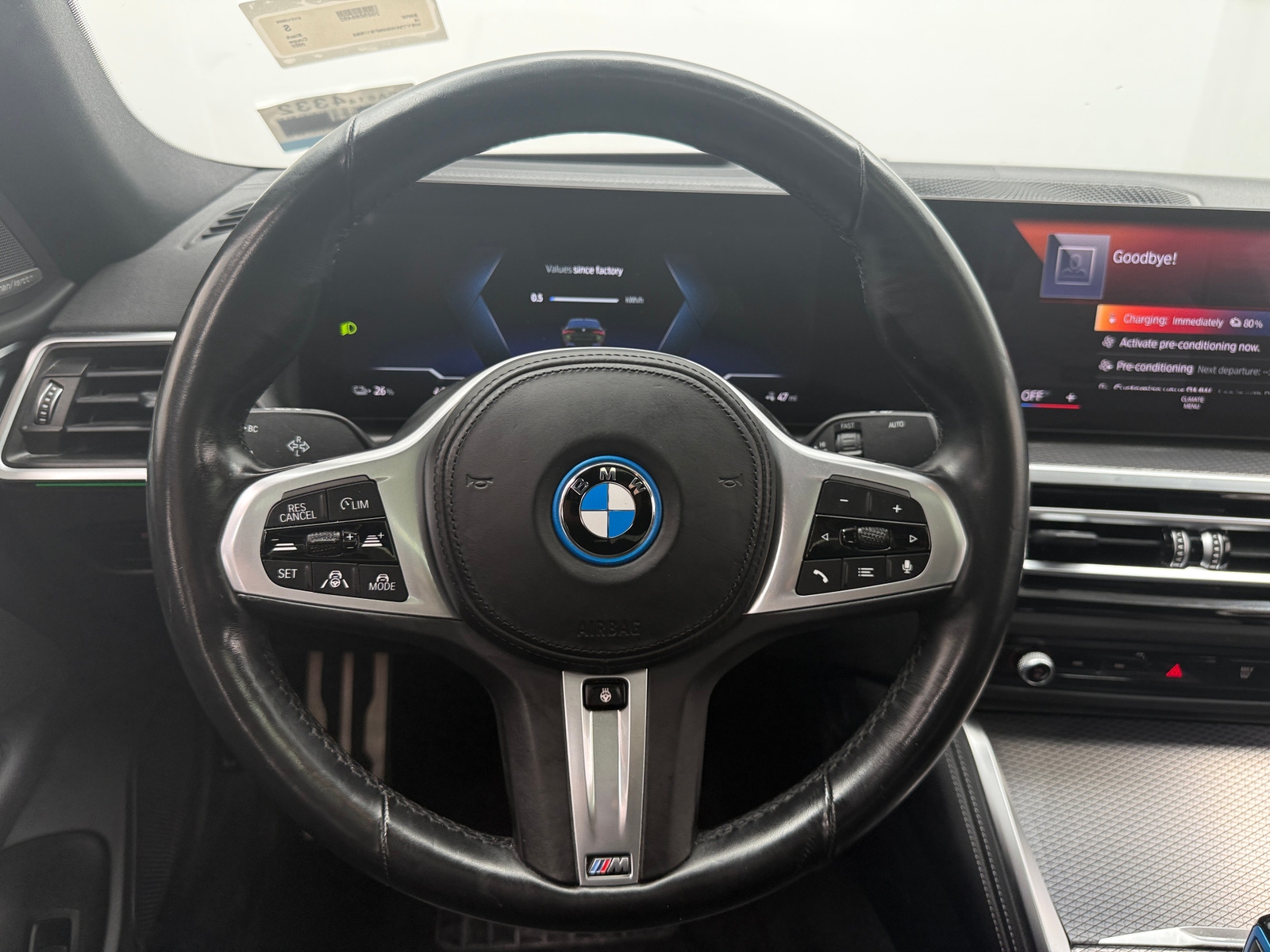 Thumbnail: 2022 BMW i4 - 4