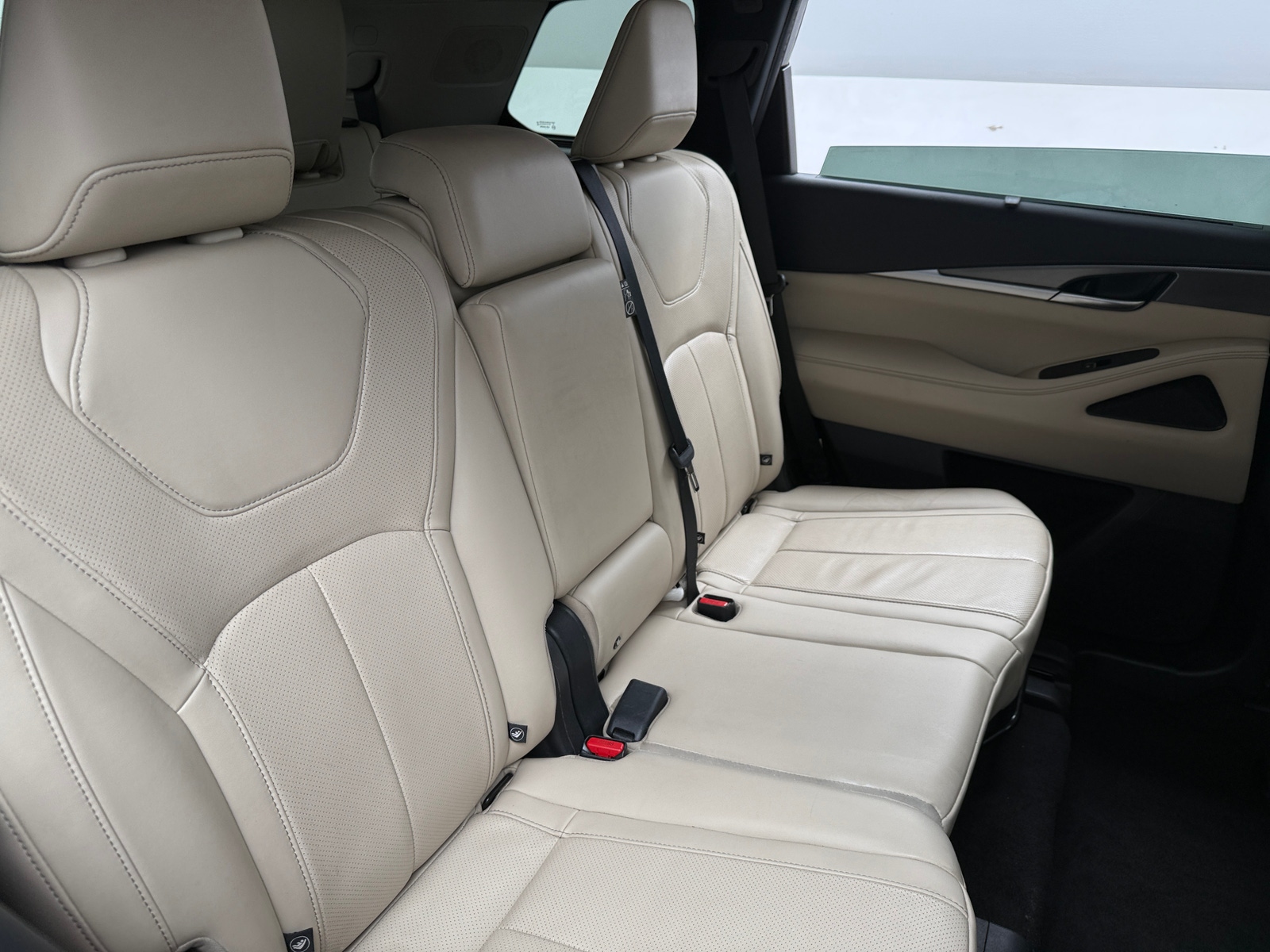 Thumbnail: 2023 INFINITI QX60 - 5
