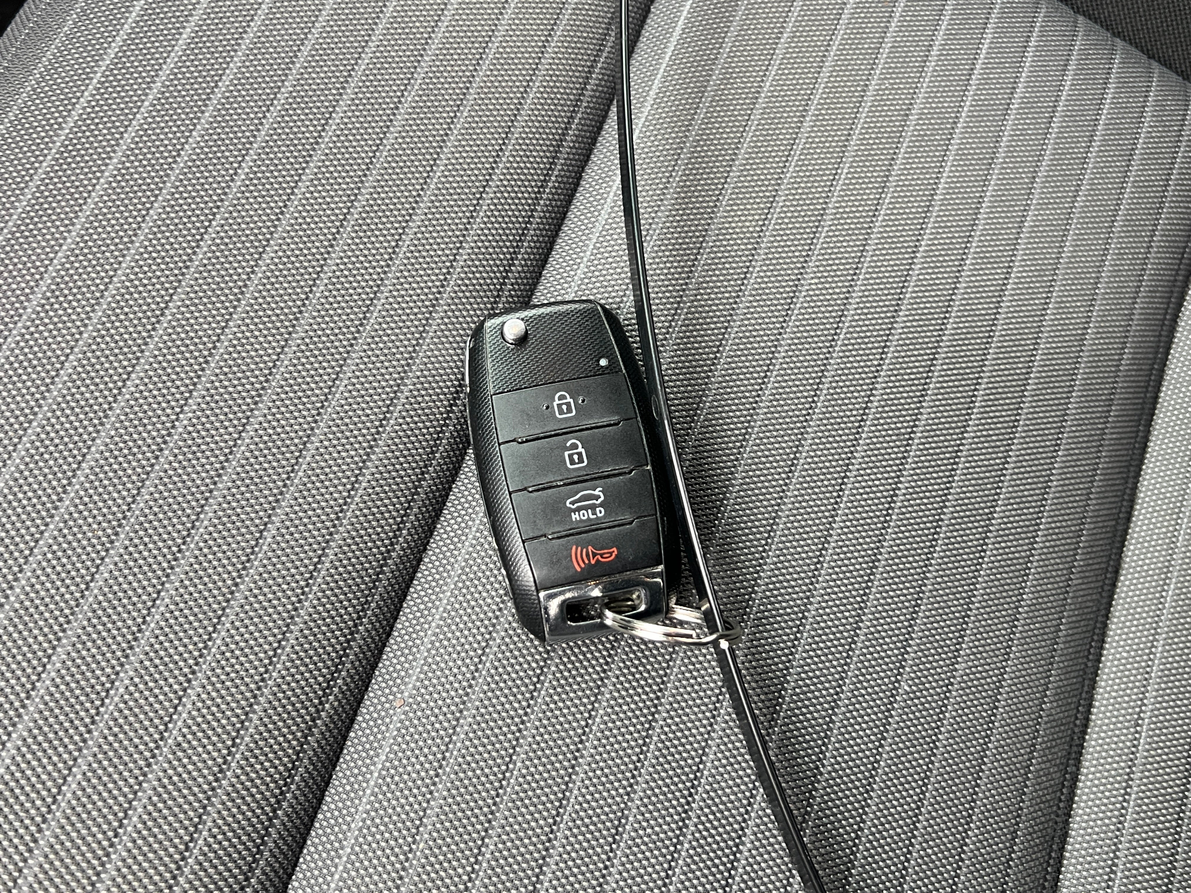 Used 2016 Kia Forte LX with VIN KNAFX4A6XG5608991 for sale in Pewaukee, WI