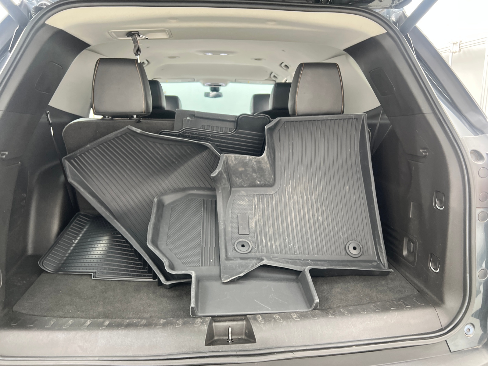 Thumbnail: 2019 Chevrolet Traverse - 6