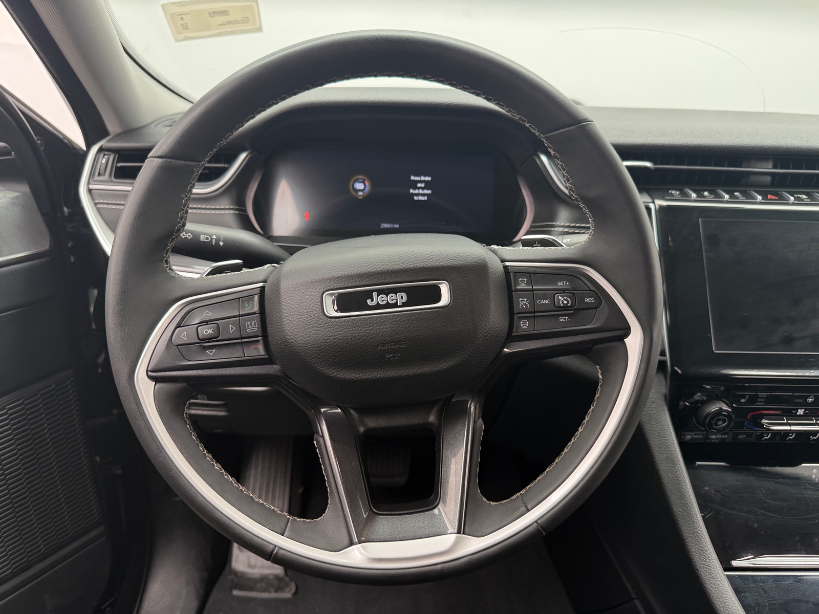 Thumbnail: 2023 Jeep Grand Cherokee L - 5