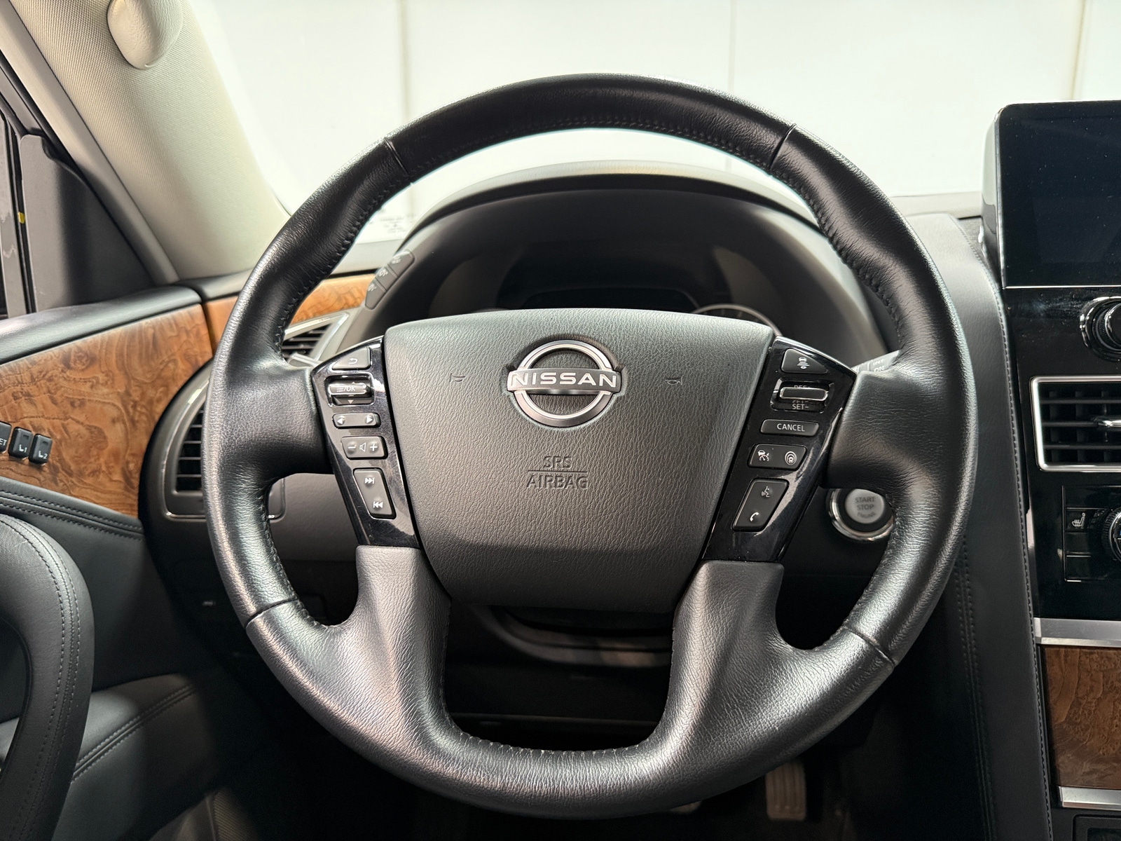 Thumbnail: 2024 Nissan Armada - 4