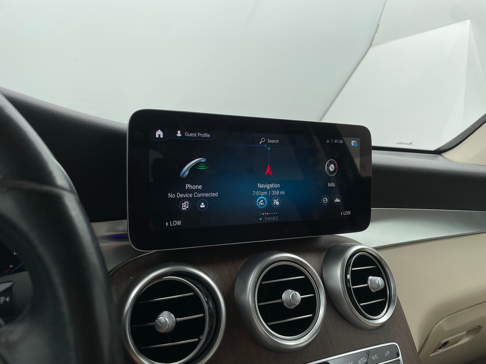 Thumbnail: 2021 Mercedes-Benz GLC - 3