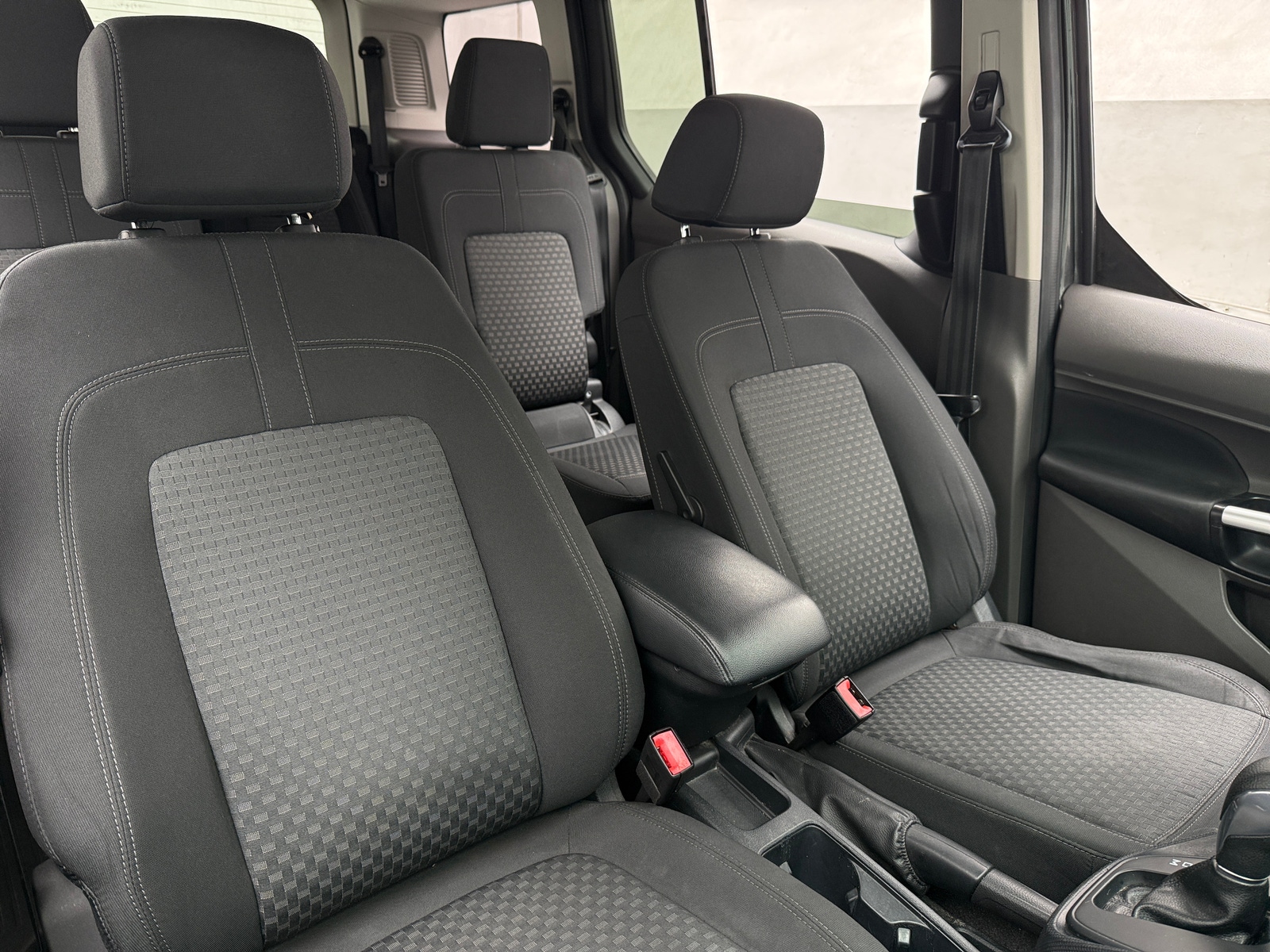 Thumbnail: 2021 Ford Transit Series - 2
