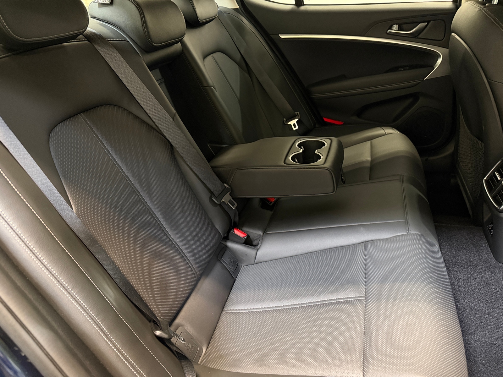 Thumbnail: 2026 Genesis G70 - 5