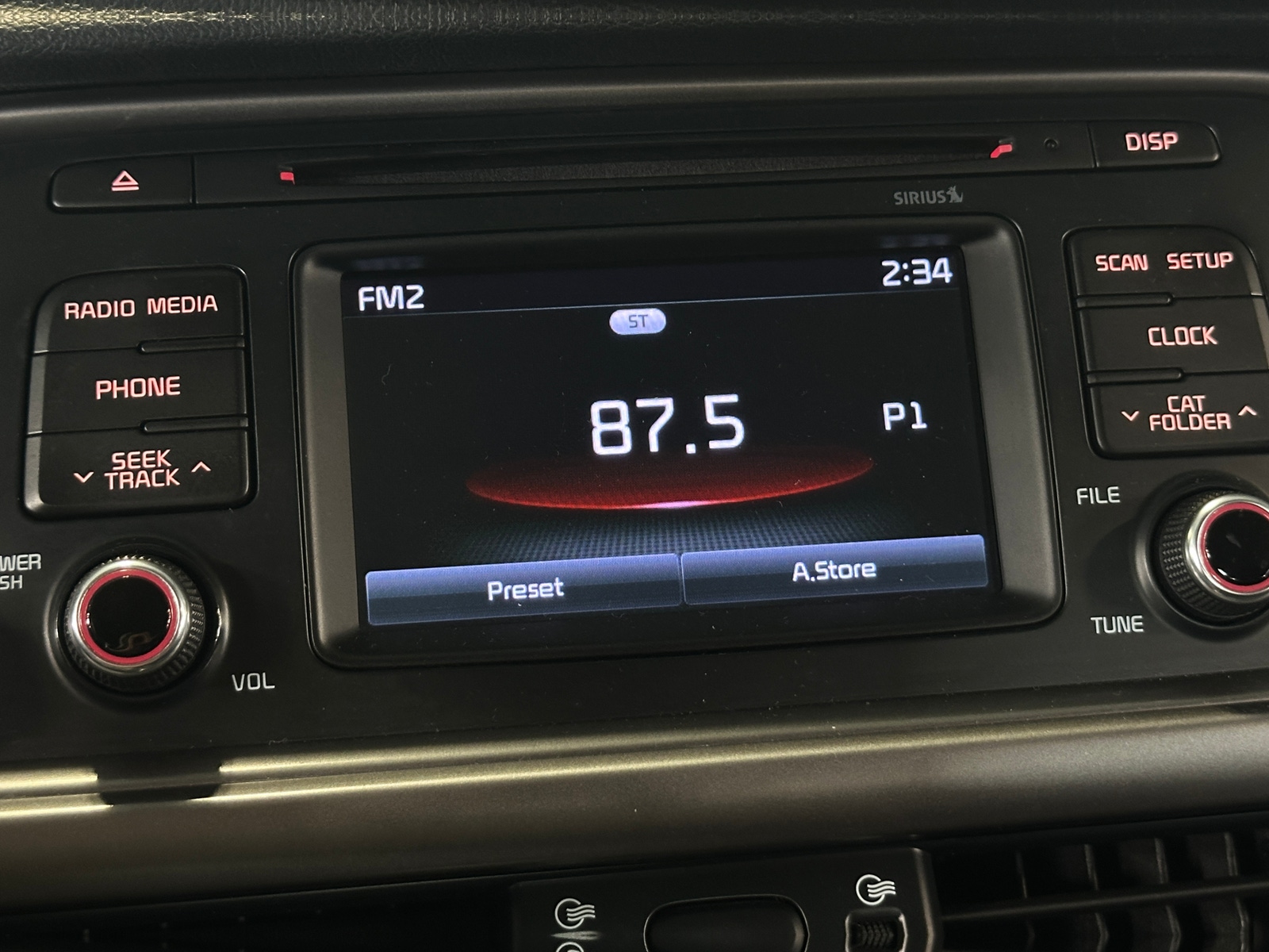 Thumbnail: 2016 Kia Optima - 4