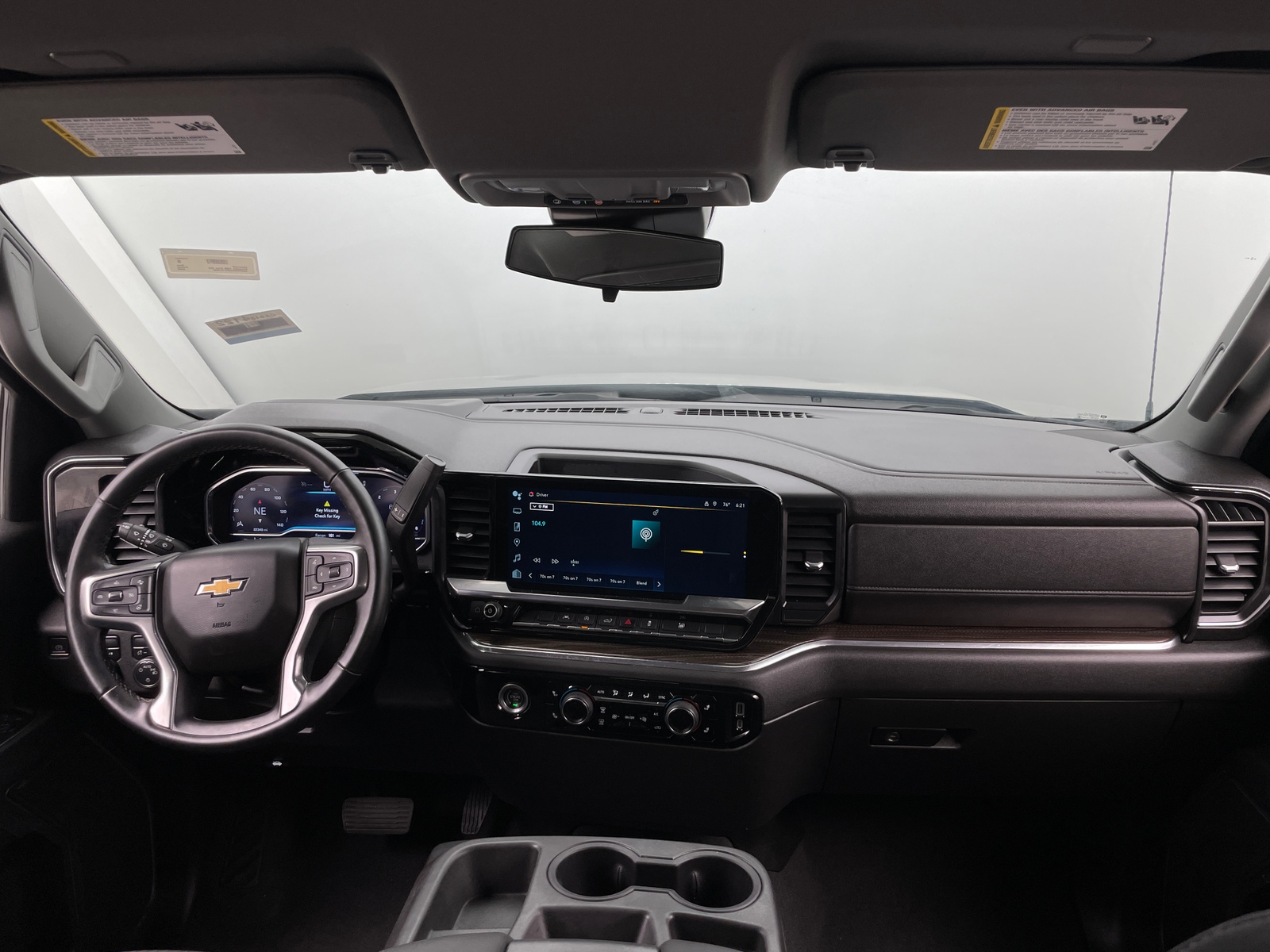 Thumbnail: 2023 Chevrolet Silverado 1500 - 3