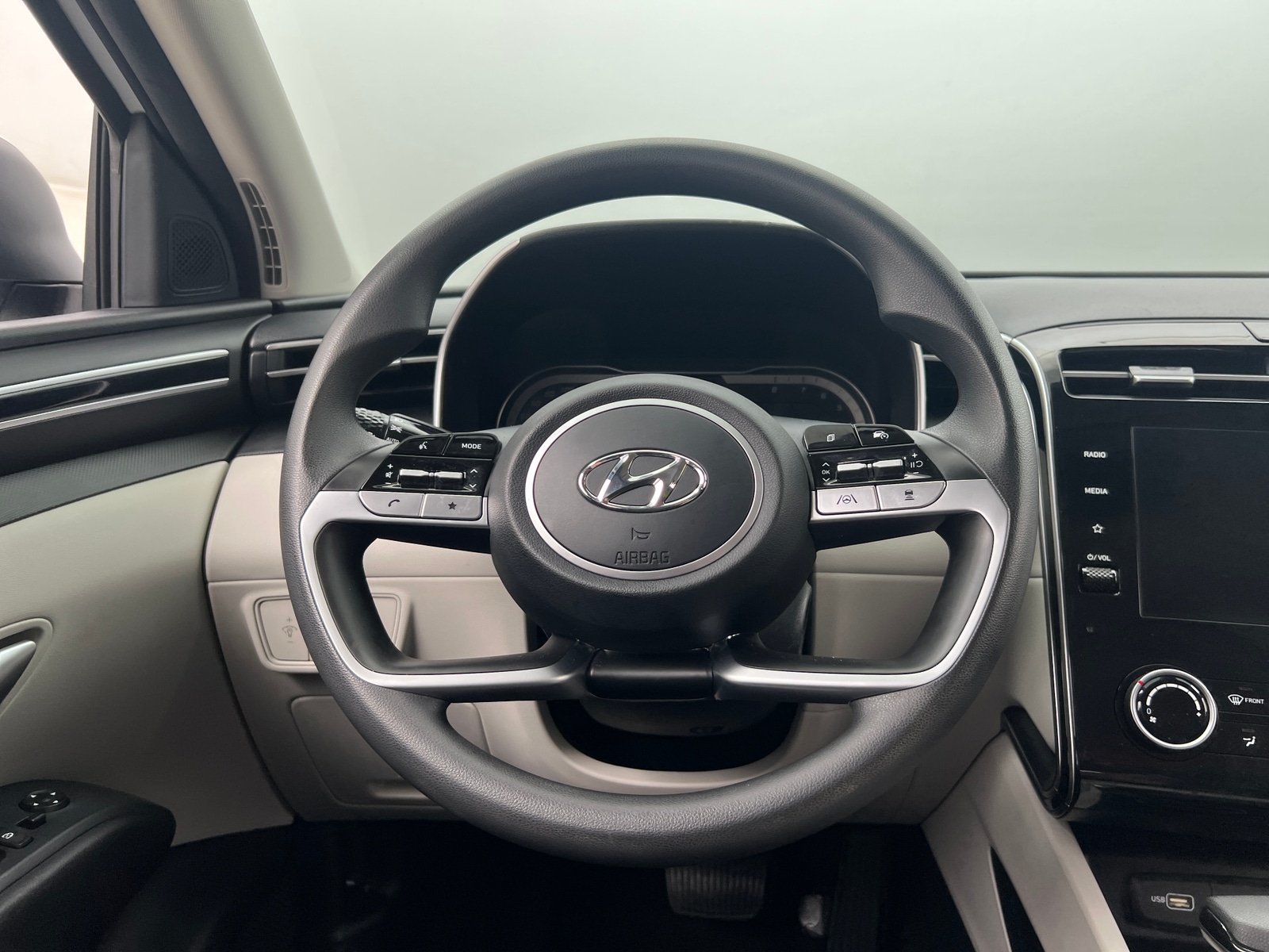 Thumbnail: 2023 Hyundai Tucson - 5