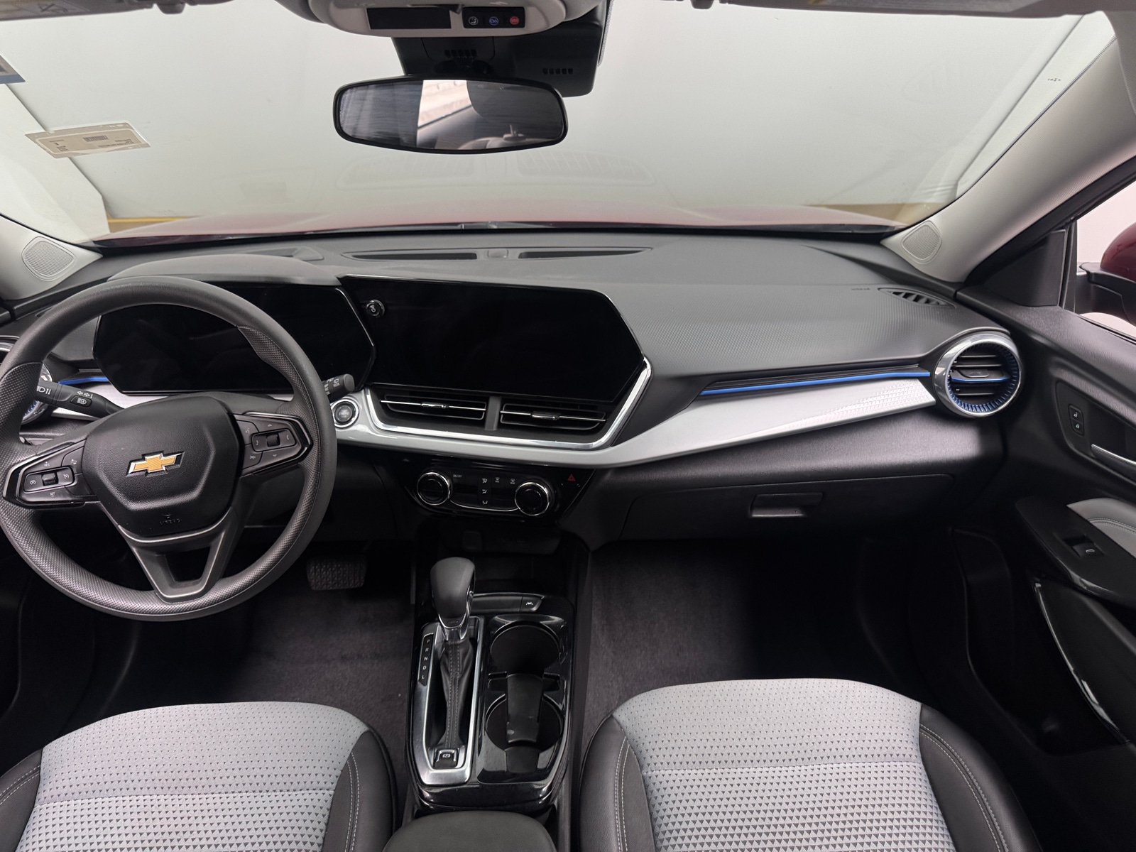 Thumbnail: 2025 Chevrolet Trax - 2
