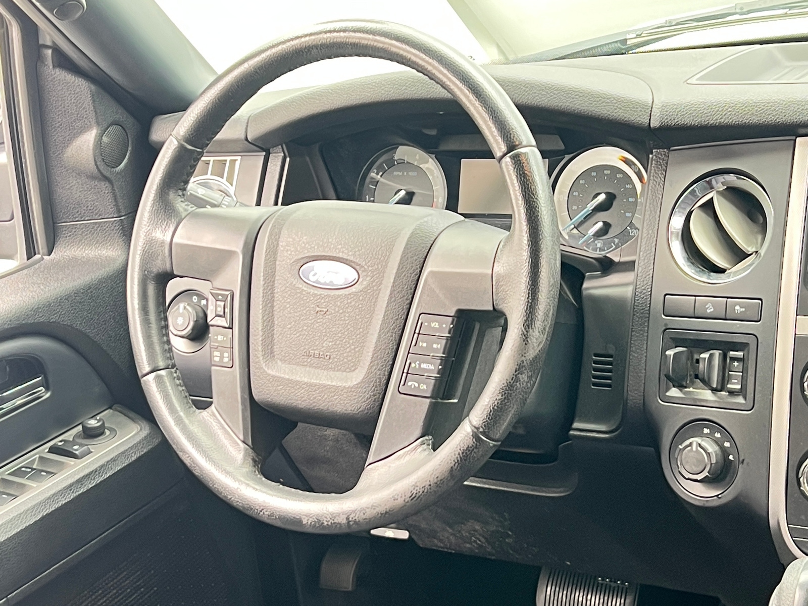 Thumbnail: 2017 Ford Expedition EL - 5