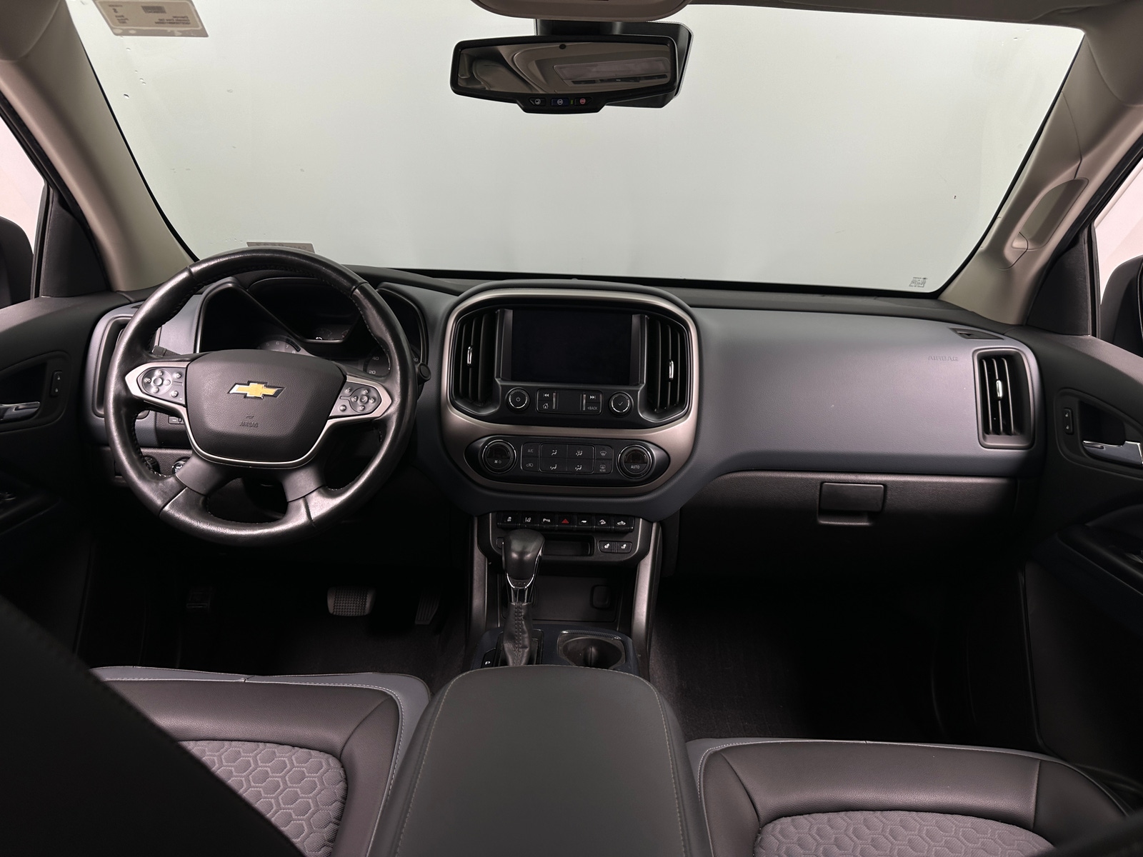 Thumbnail: 2022 Chevrolet Colorado - 2