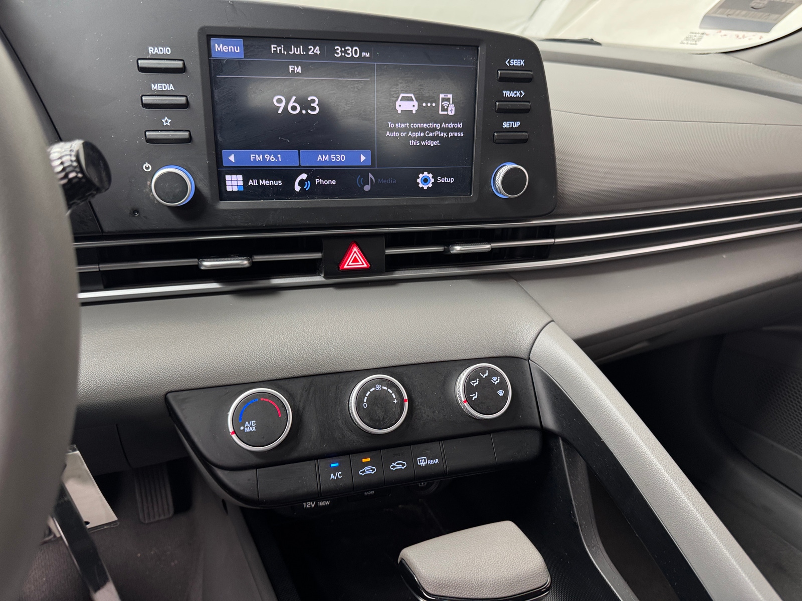 Thumbnail: 2022 Hyundai Elantra - 4