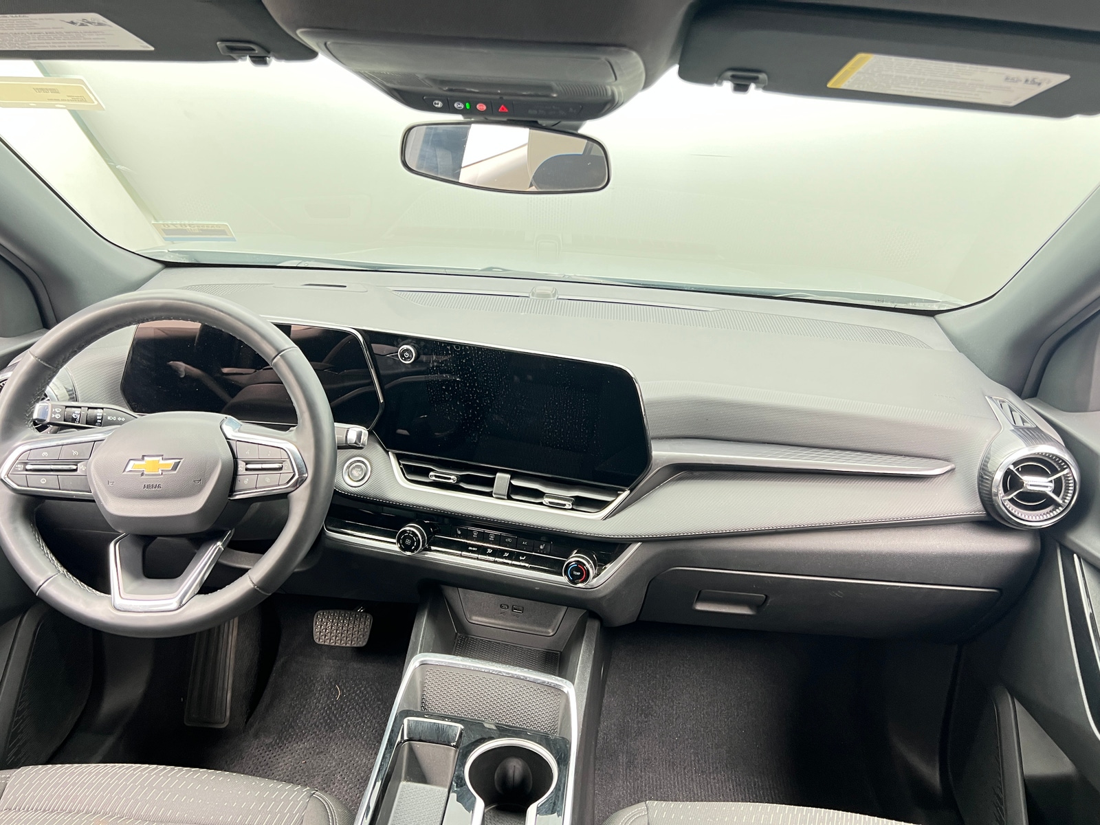 Thumbnail: 2025 Chevrolet Equinox - 3