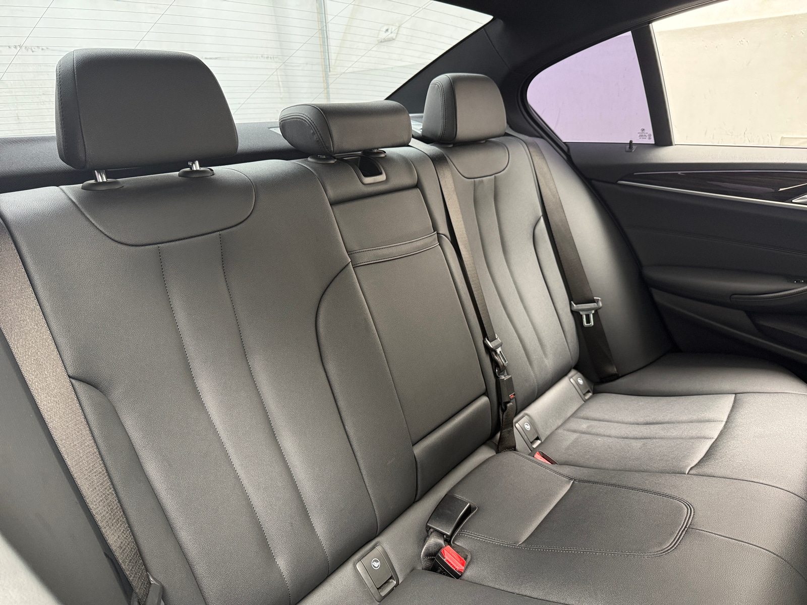 Thumbnail: 2019 BMW 5 Series - 5