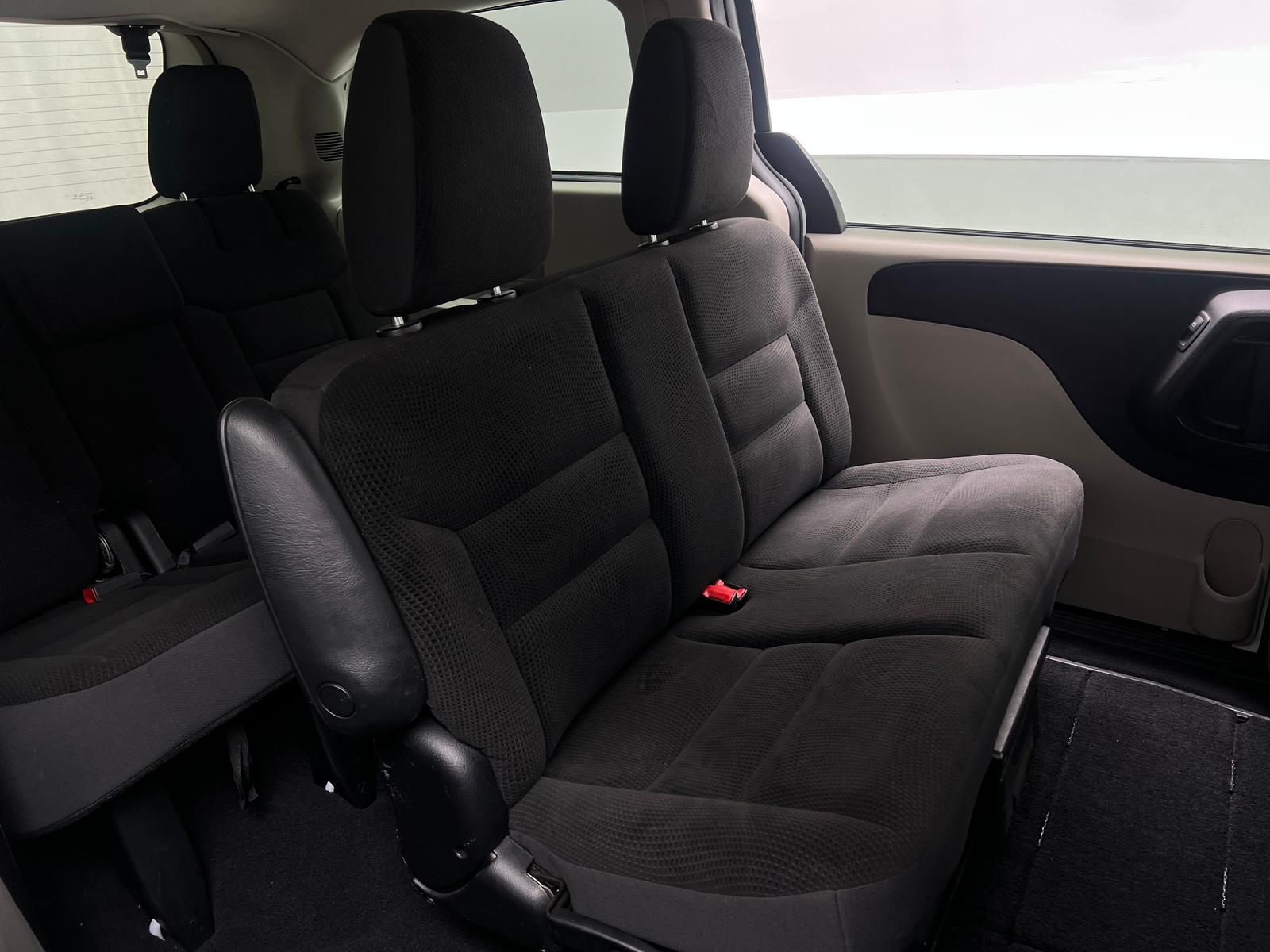 Thumbnail: 2019 Dodge Grand Caravan - 6