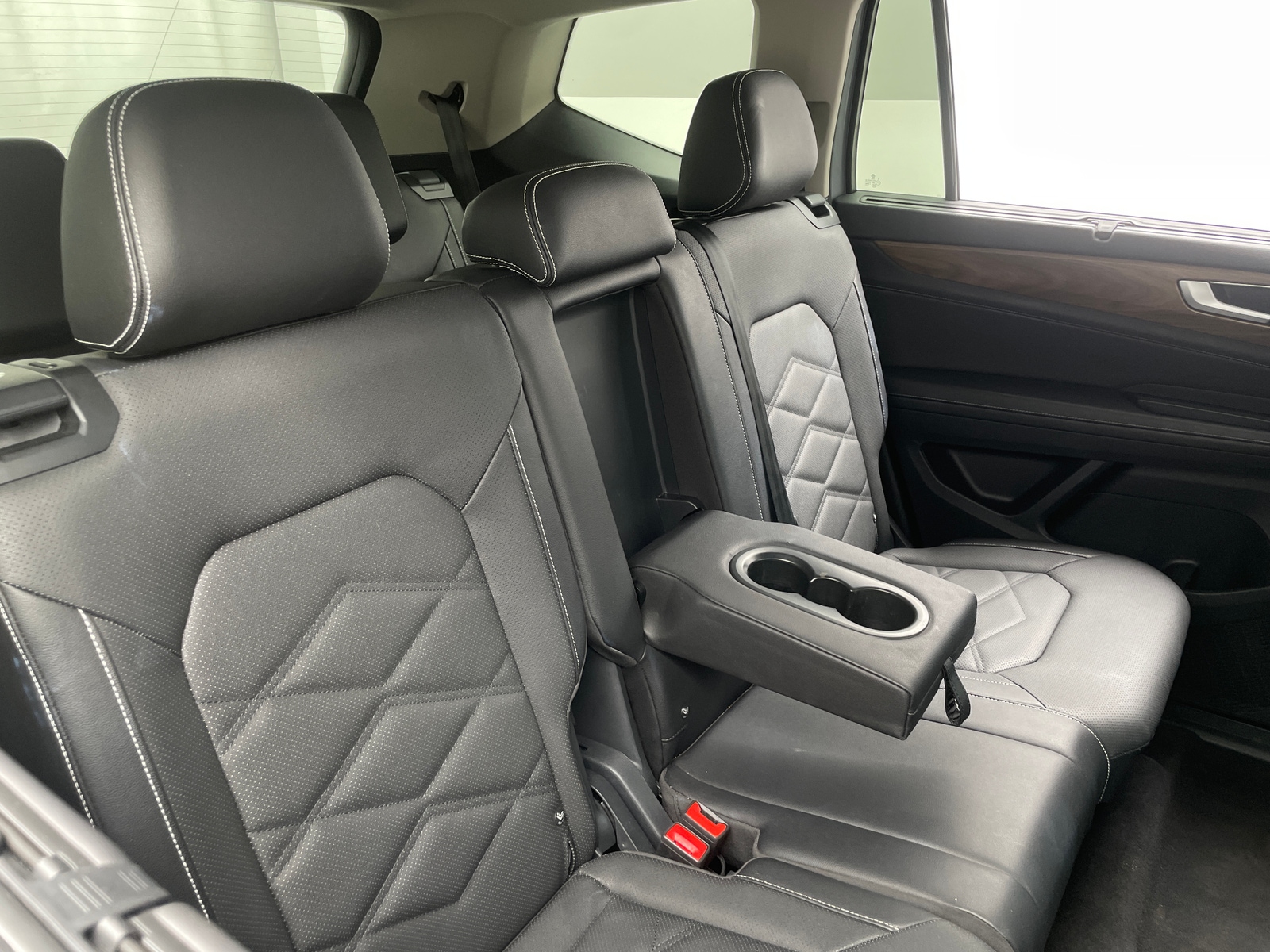 Thumbnail: 2026 Volkswagen Atlas - 5