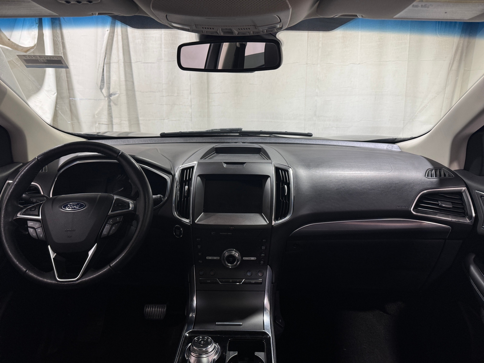 Thumbnail: 2020 Ford Edge - 2