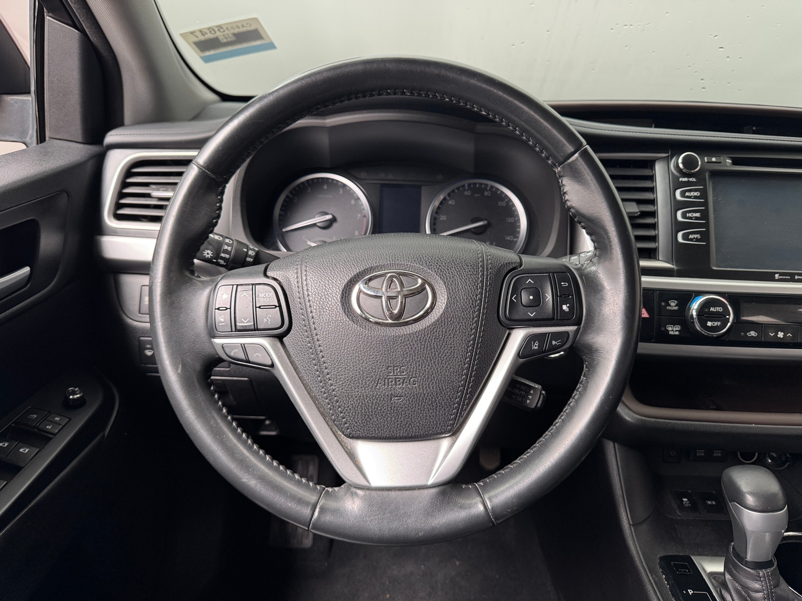 Thumbnail: 2017 Toyota Highlander - 4