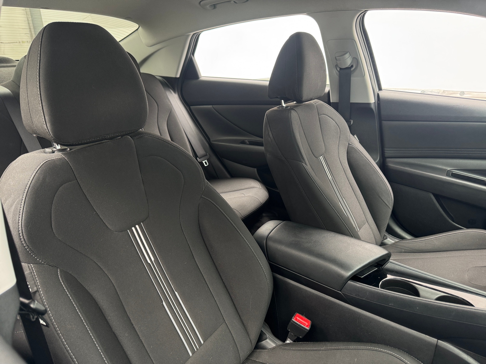 Thumbnail: 2023 Hyundai Elantra - 2