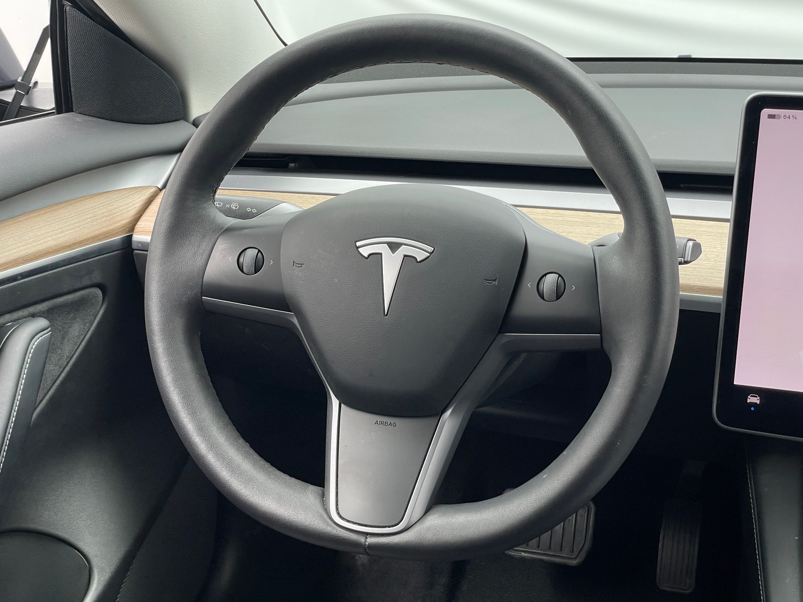 Thumbnail: 2022 Tesla Model 3 - 4