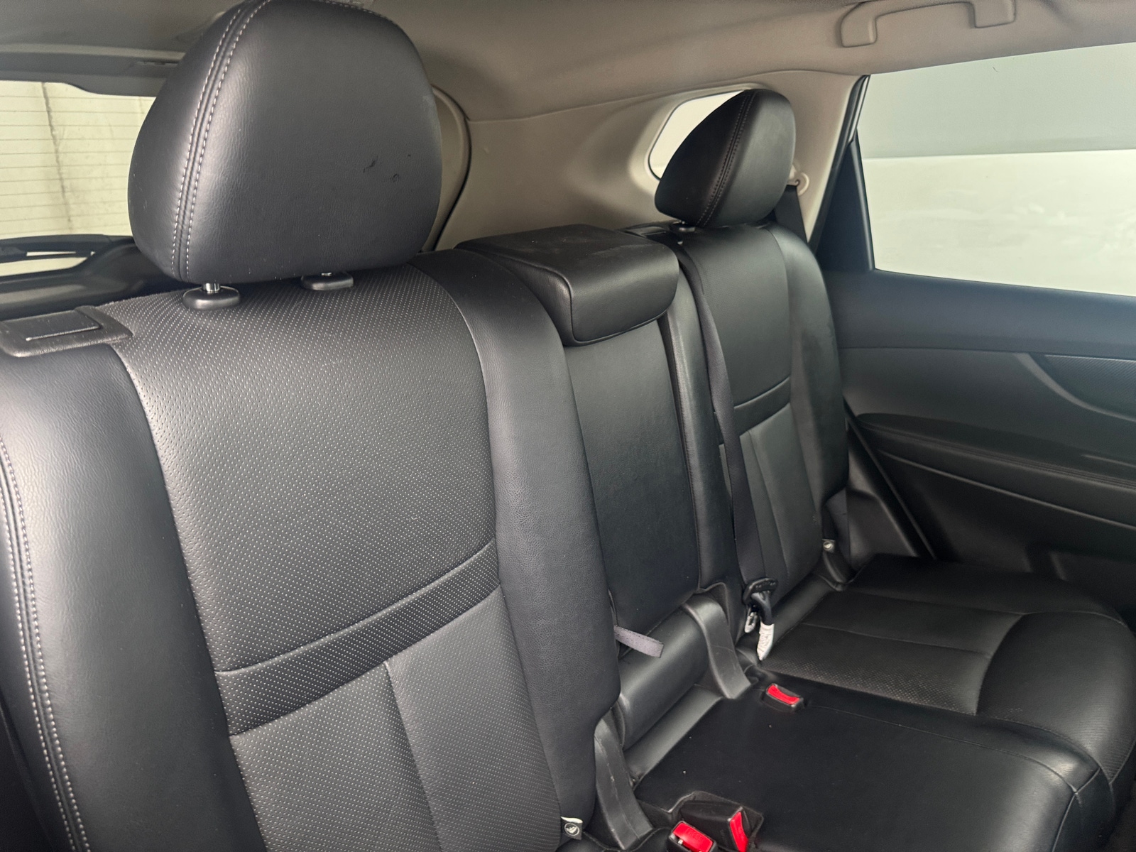 Thumbnail: 2018 Nissan Rogue - 5