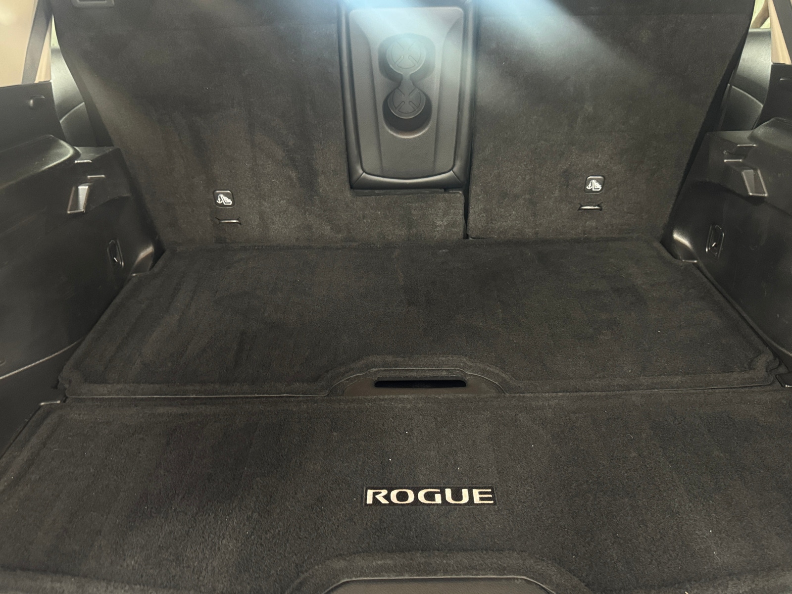Thumbnail: 2018 Nissan Rogue - 6