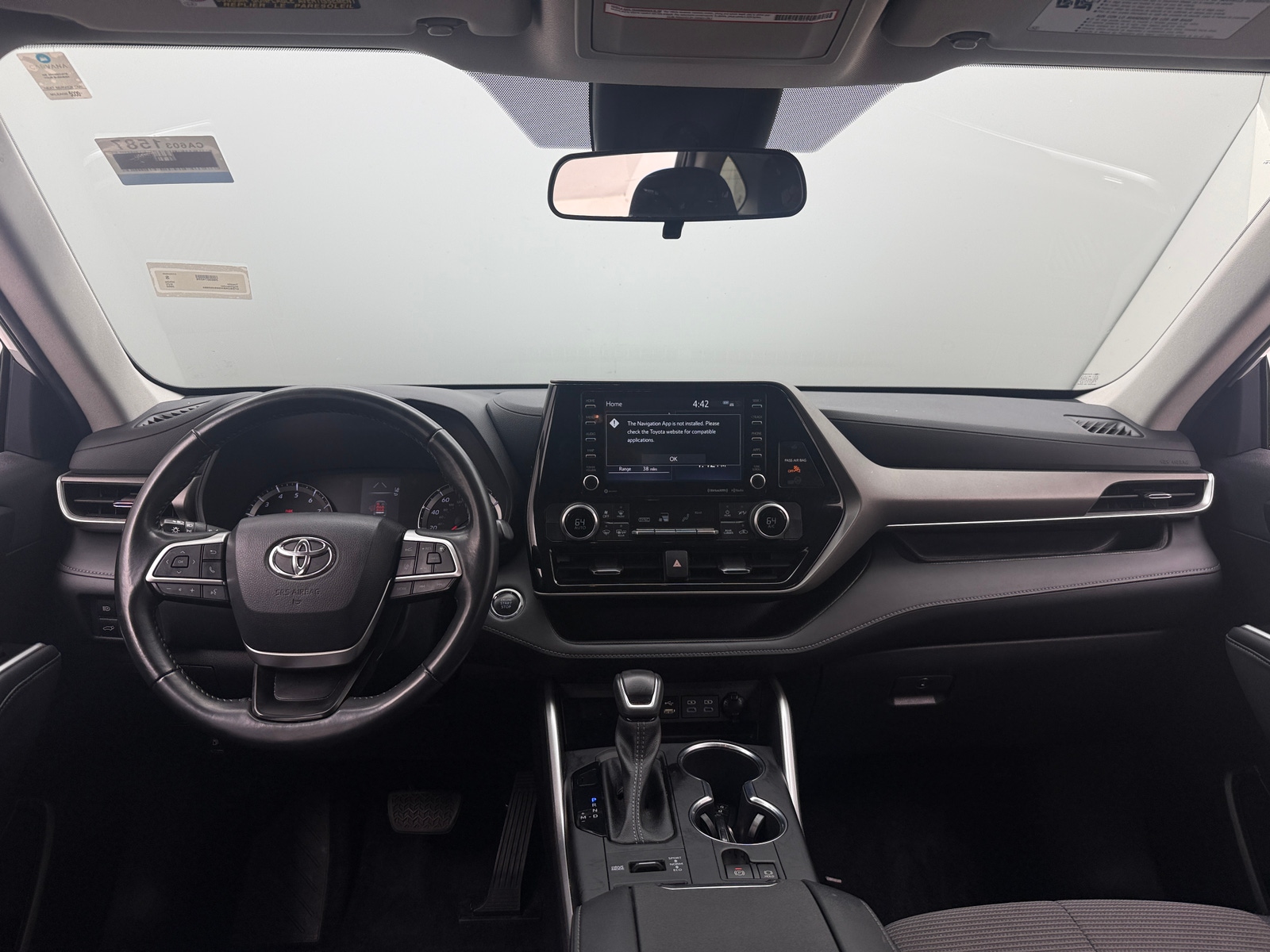 Thumbnail: 2022 Toyota Highlander - 3