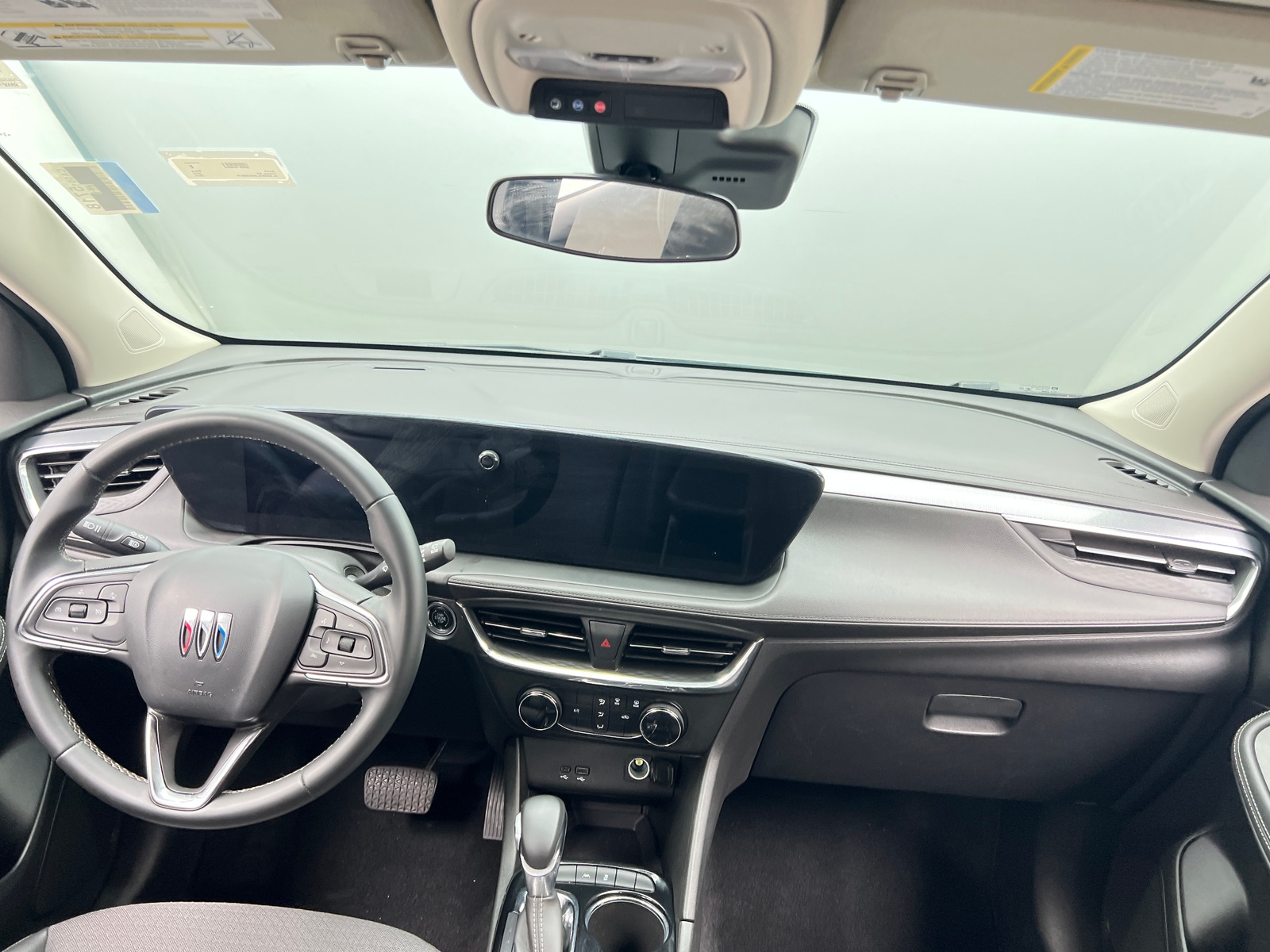 Thumbnail: 2025 Buick Encore GX - 2
