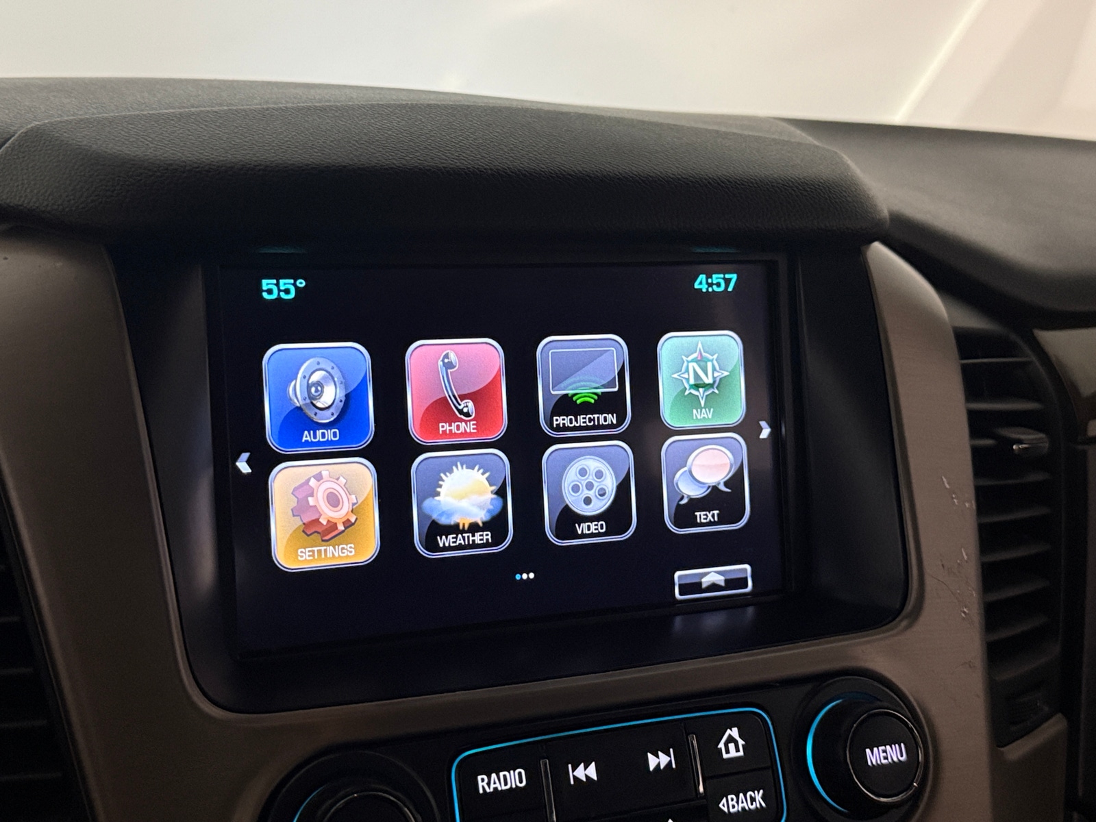 Thumbnail: 2017 GMC Yukon XL - 3