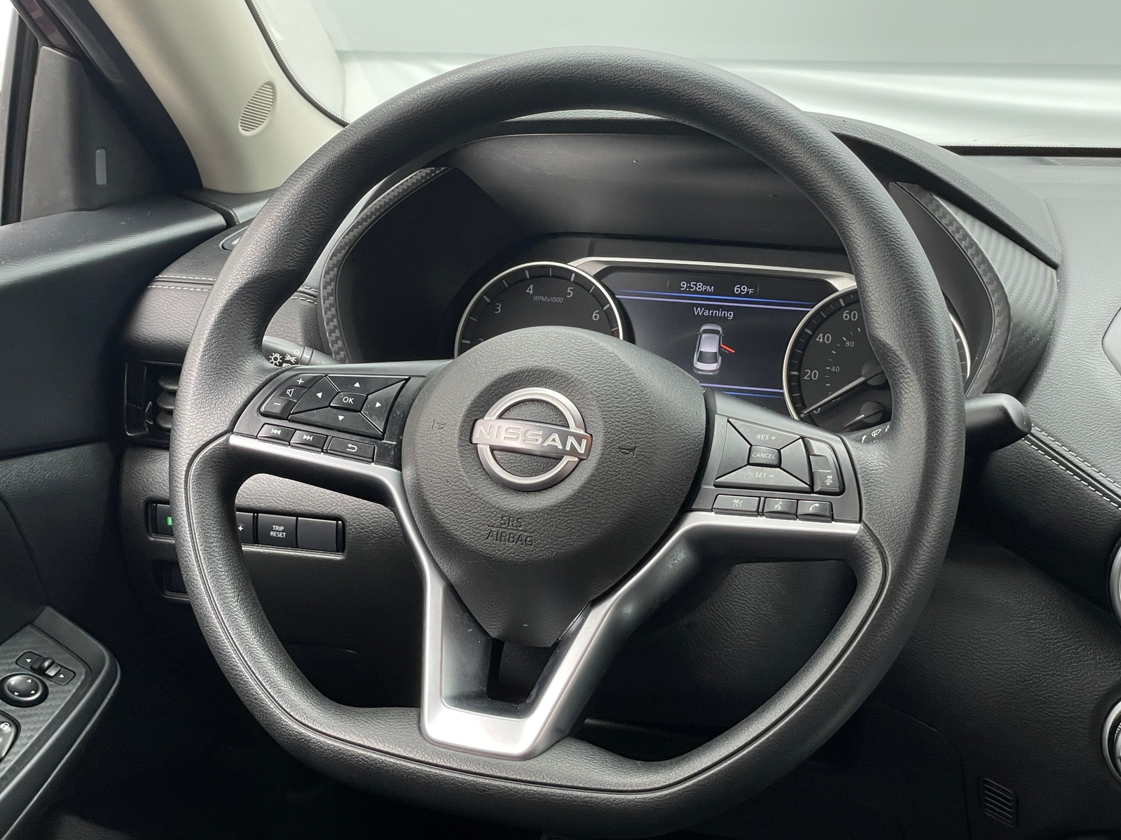 Thumbnail: 2025 Nissan Sentra - 5