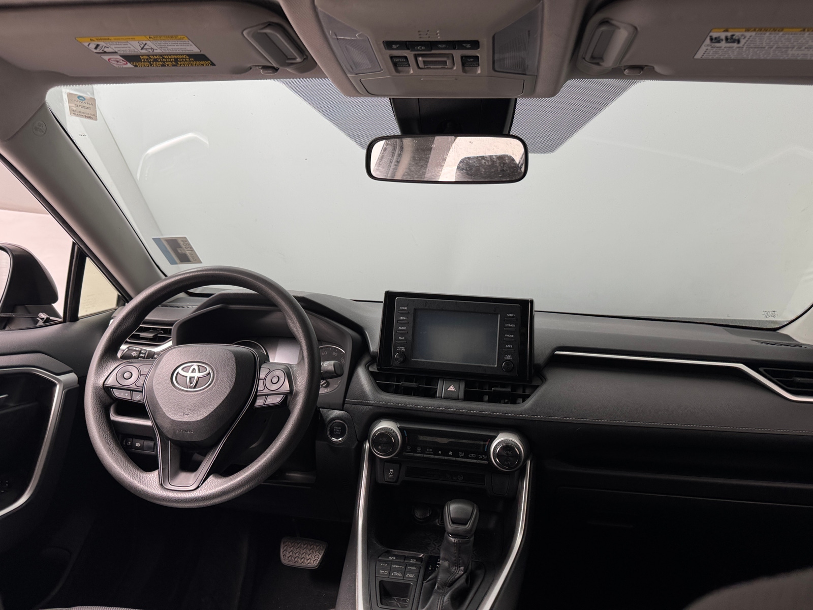 Thumbnail: 2019 Toyota RAV4 - 3