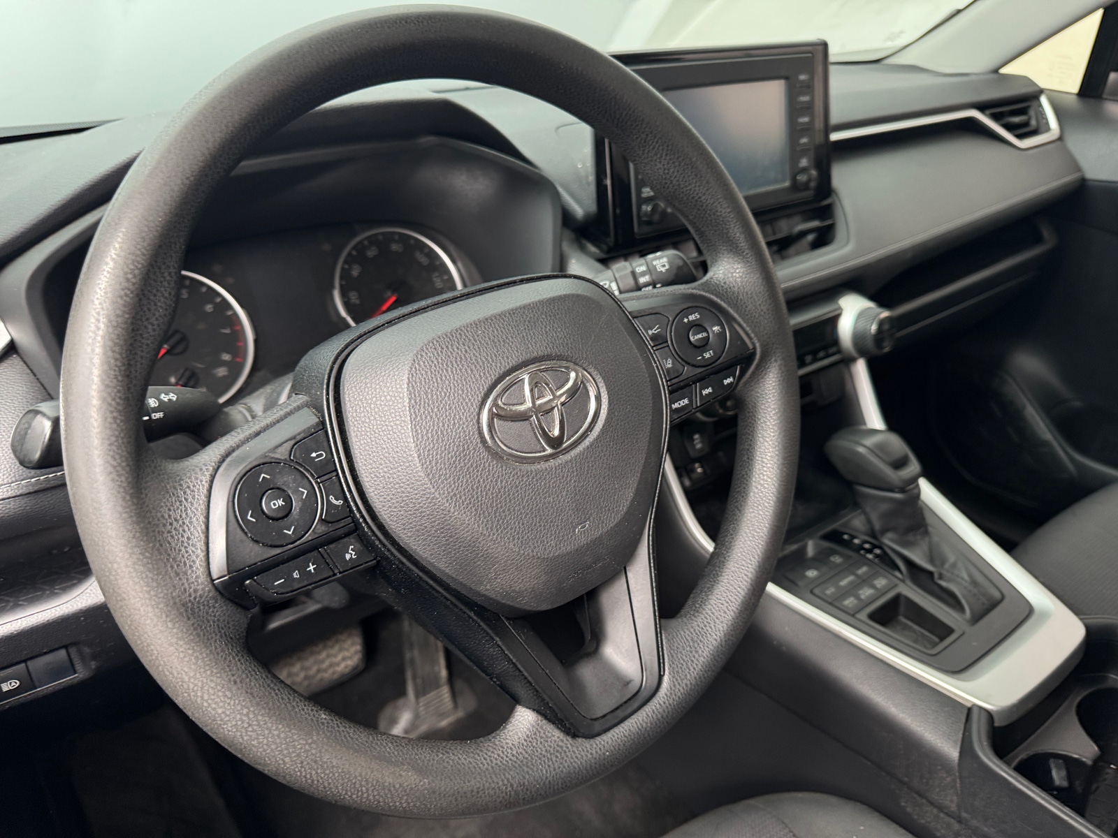 Thumbnail: 2019 Toyota RAV4 - 5