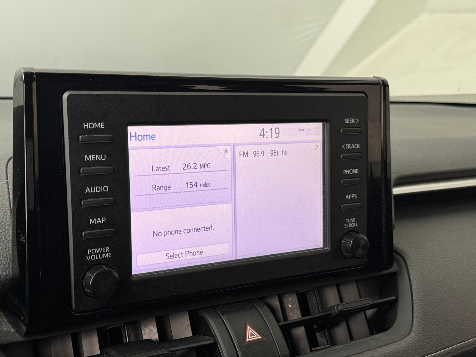 Thumbnail: 2019 Toyota RAV4 - 4