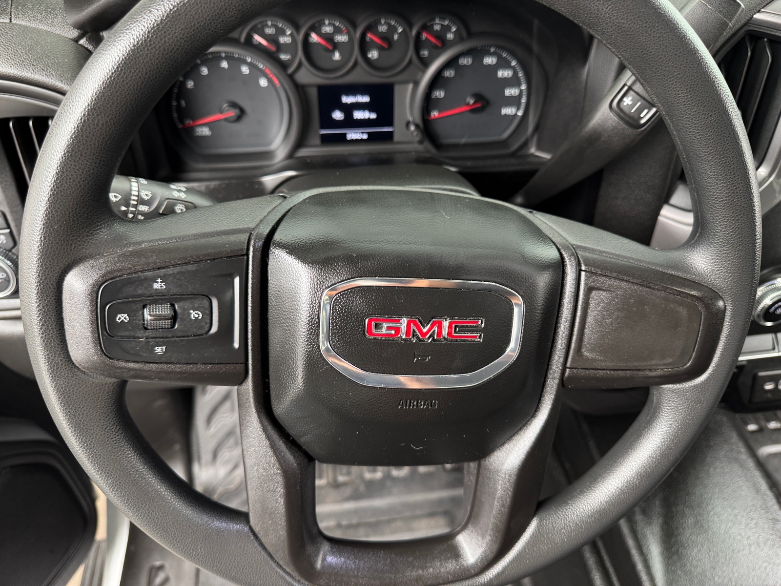 Thumbnail: 2021 GMC Sierra 2500 - 5