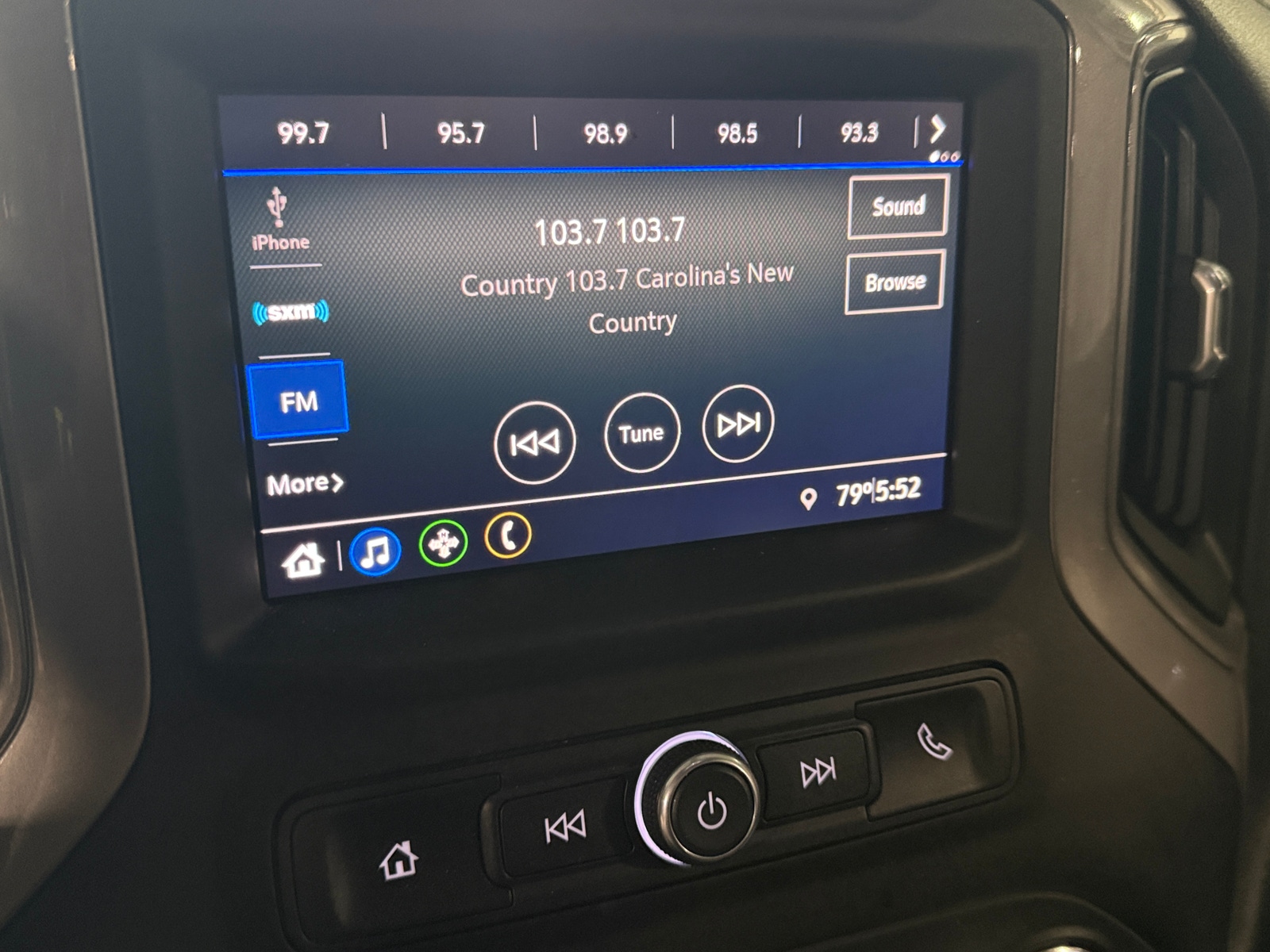 Thumbnail: 2021 GMC Sierra 2500 - 4