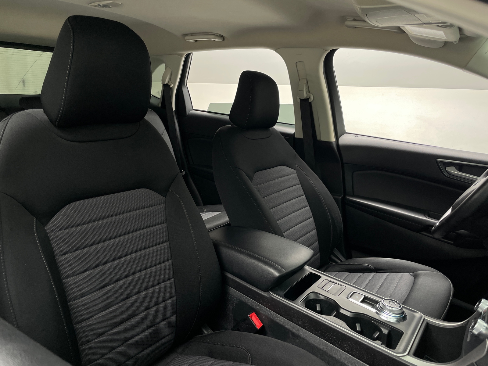 Thumbnail: 2022 Ford Edge - 2