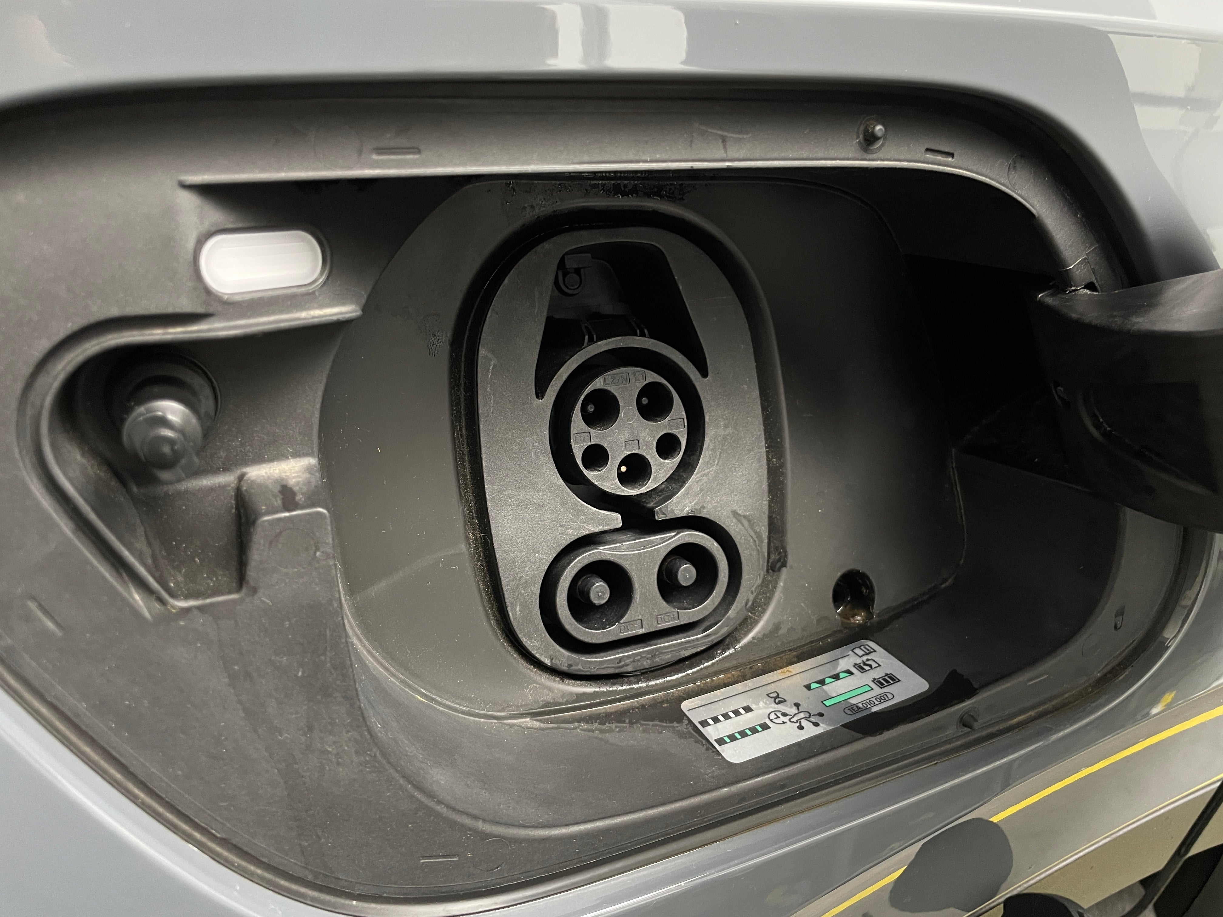 Used 2025 Volkswagen ID.4 S Limited with VIN 1V25MPE81SC002969 for sale in Oak Creek, WI