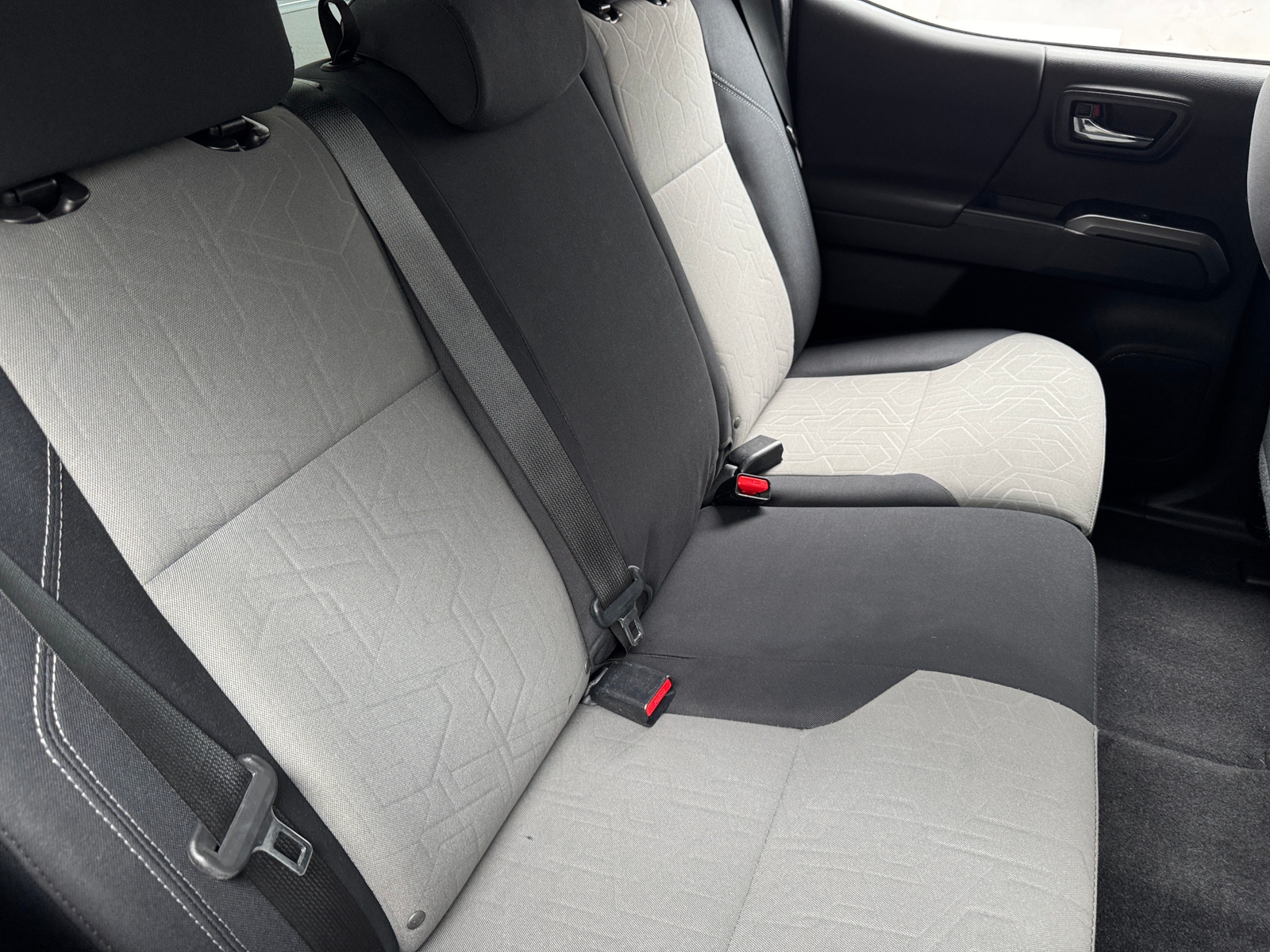 Thumbnail: 2021 Toyota Tacoma - 6