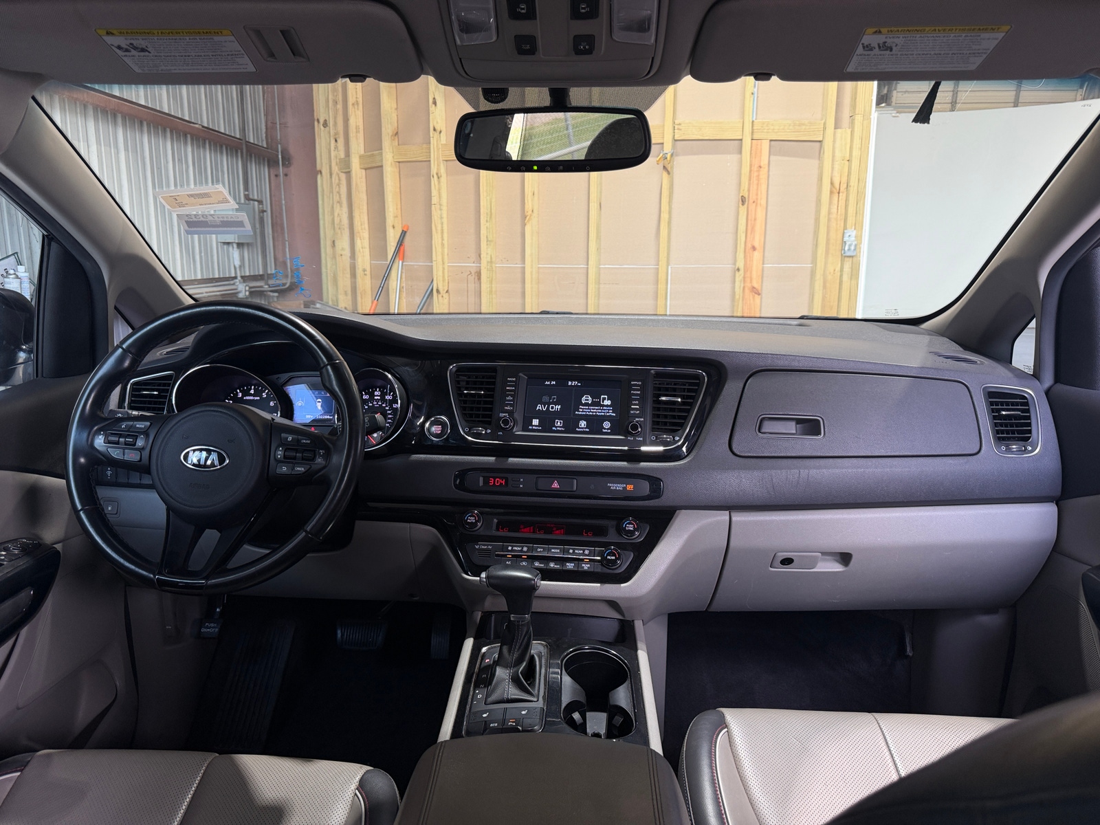 Thumbnail: 2018 Kia Sedona - 2