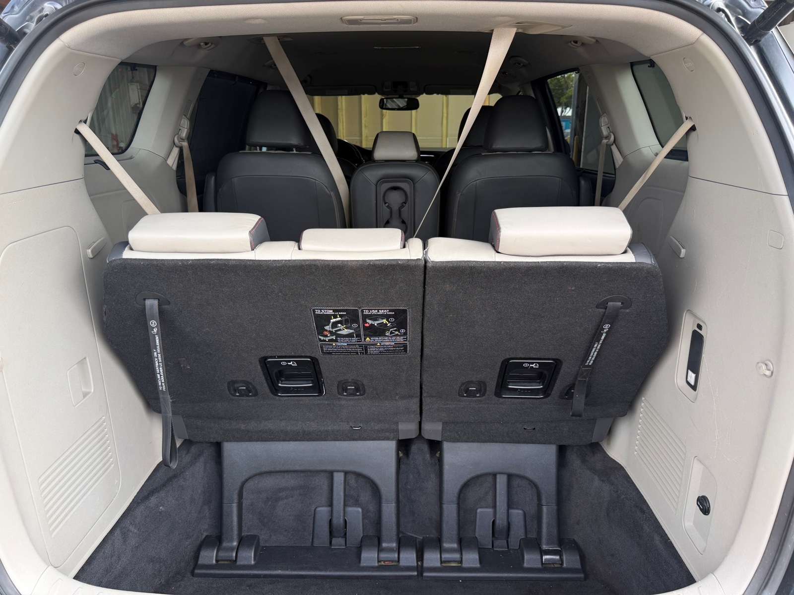 Thumbnail: 2018 Kia Sedona - 6