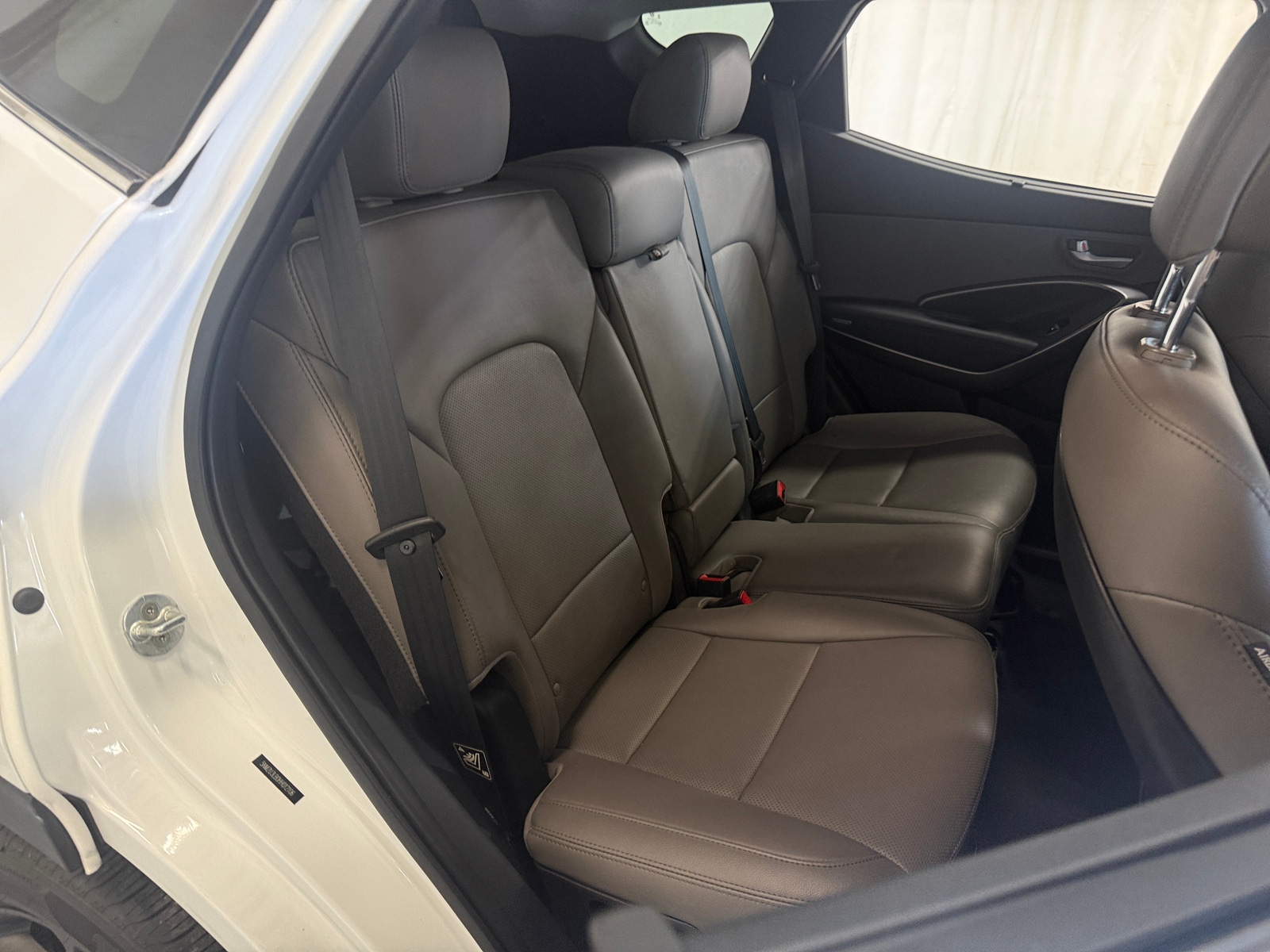 Thumbnail: 2017 Hyundai Santa Fe - 5